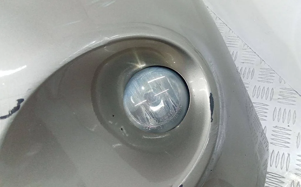 фара противотуманная левая Renault Megane  3 поколение 2009 8200074008