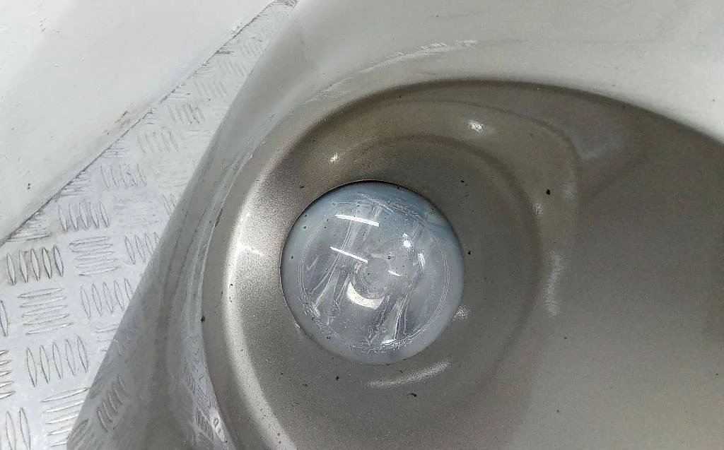 фара противотуманная правая Renault Megane  3 поколение 2009 8200074008