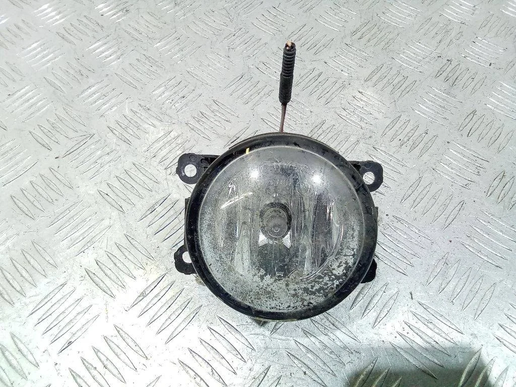 фара противотуманная правая Renault Laguna  3 поколение 2012 8200074008