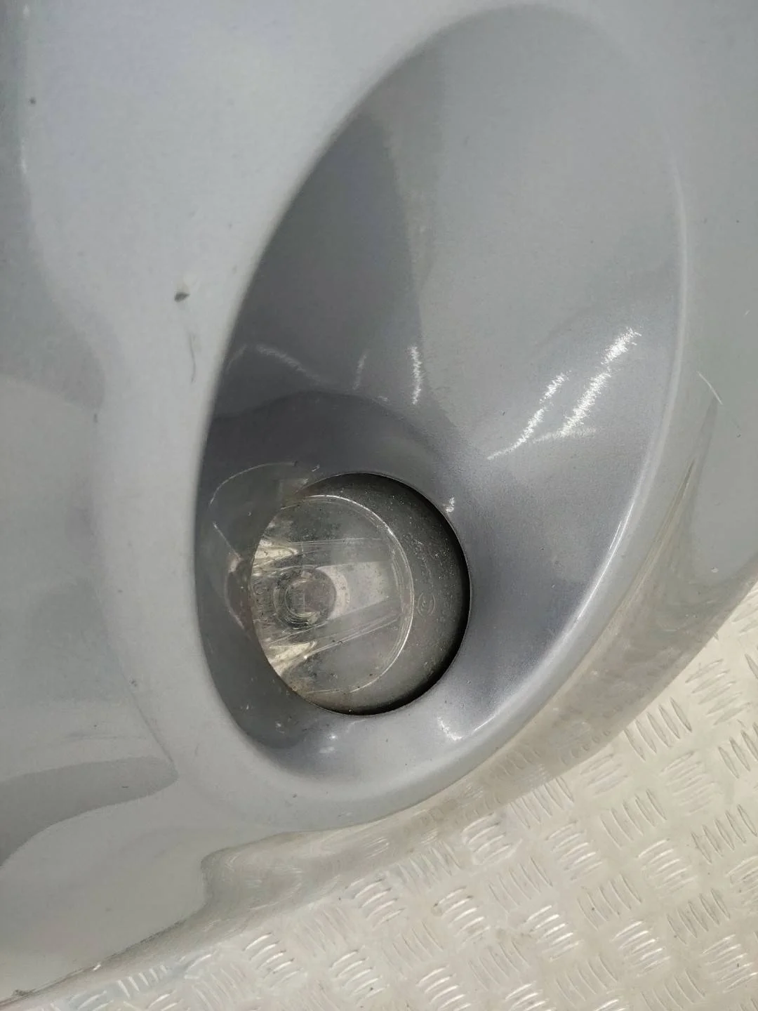 фара противотуманная правая Renault Megane  3 поколение 2011 8200074008