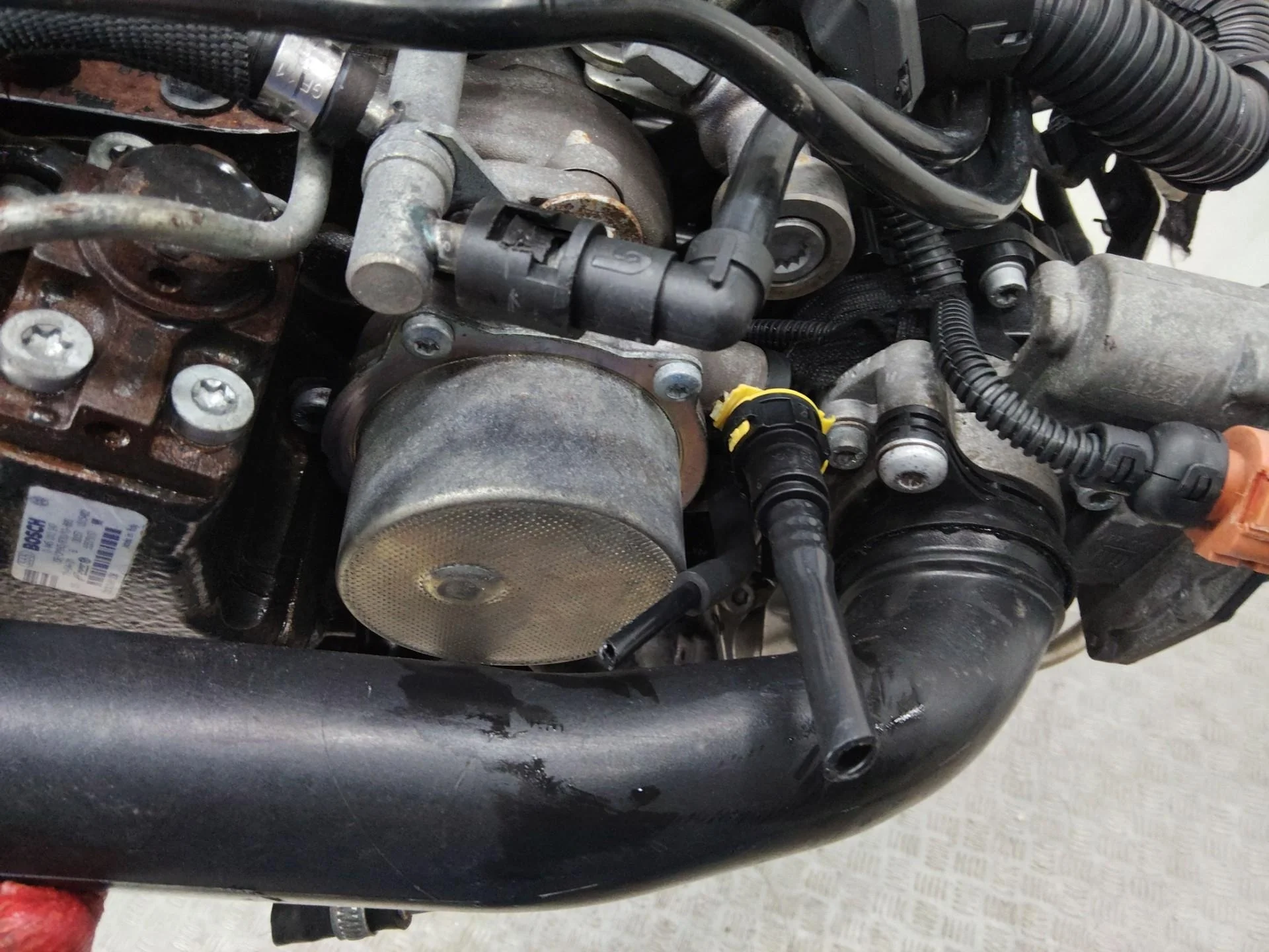 вакуумный насос Opel Corsa  D [рестайлинг] 2011 55221036