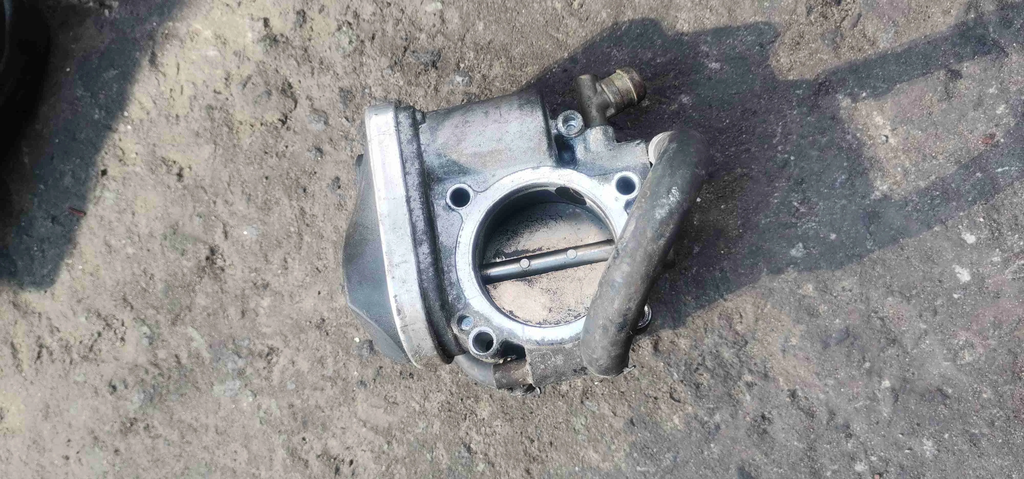 Заслонка дроссельная Opel Vectra C(2002-2009) 2007 55562380