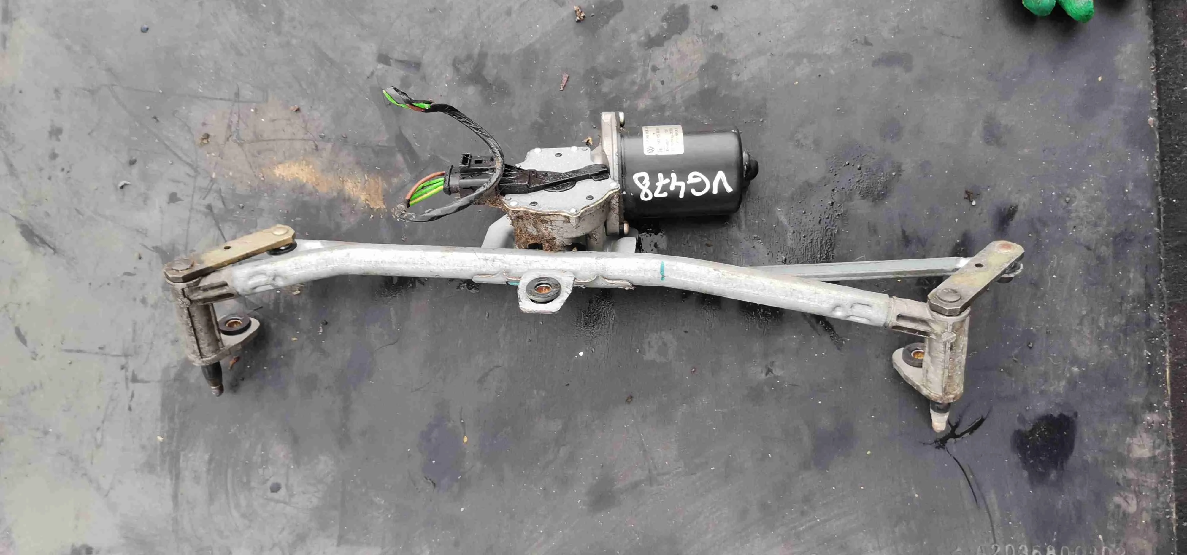 Механизм стеклоочистителя (трапеция дворников) Volkswagen Golf 4(1997-2004) 2000 1j1955113c