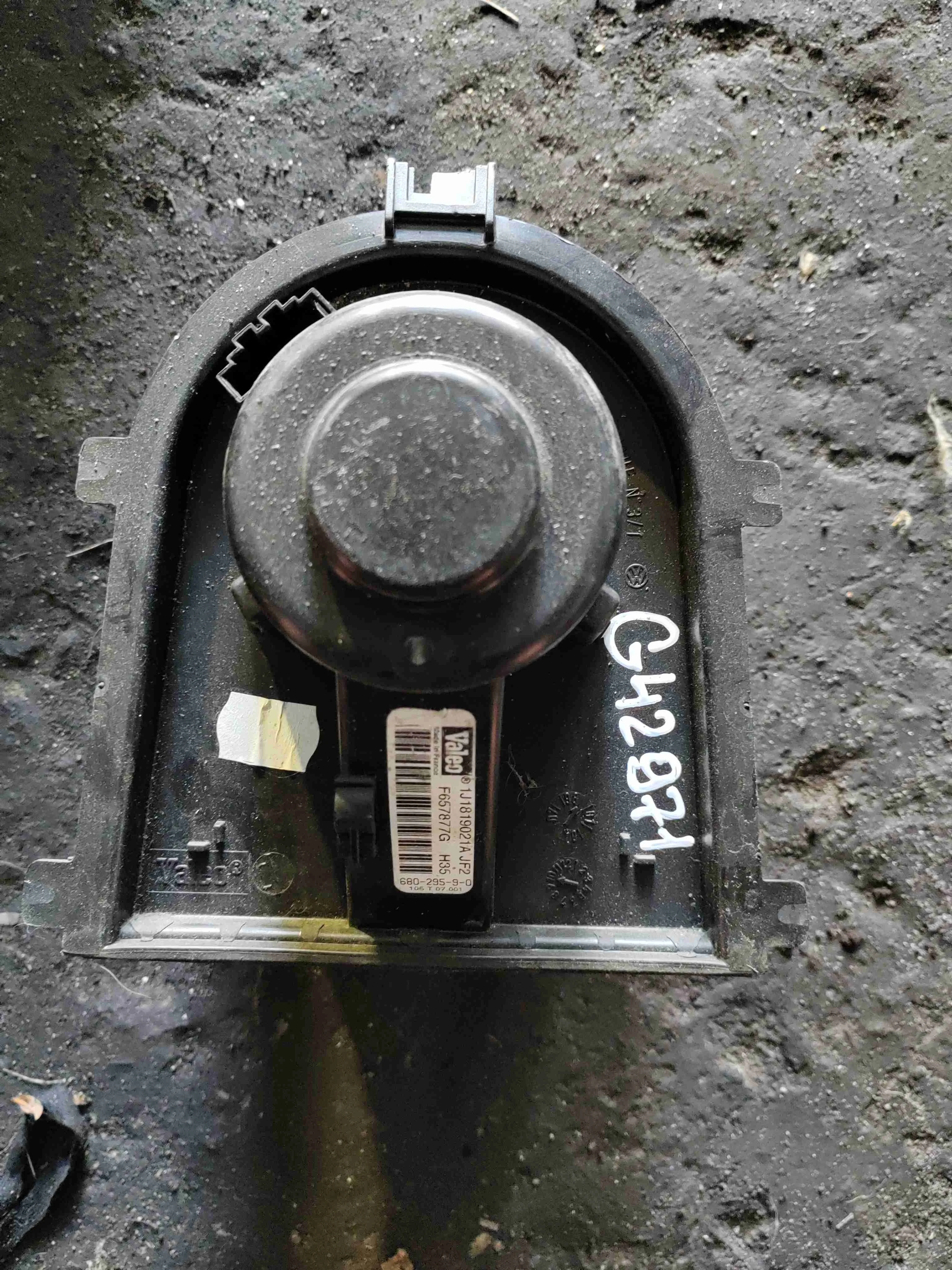 Двигатель отопителя (моторчик печки) Volkswagen Golf 4(1997-2004) 2001 1J1819021A