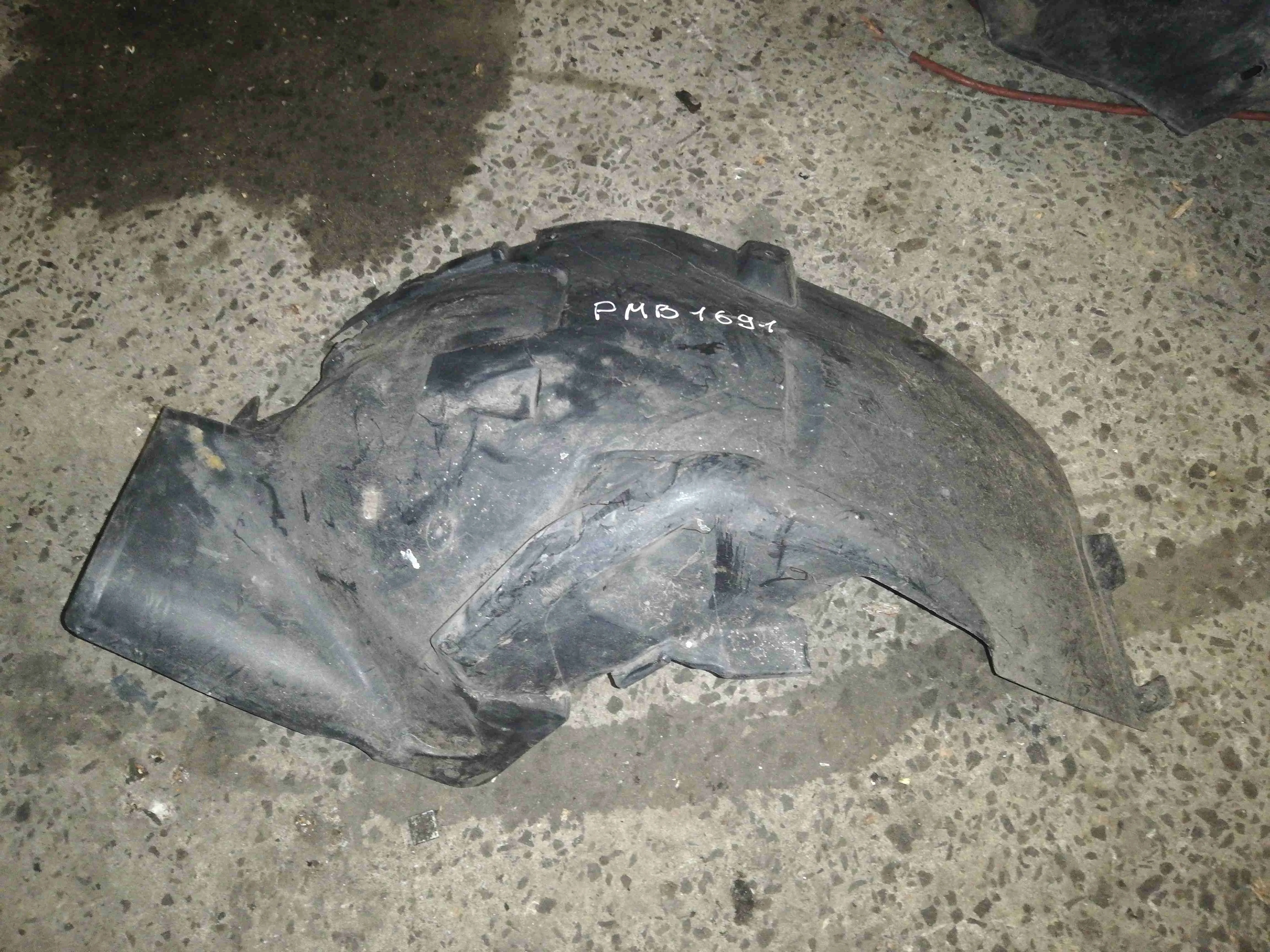 Защита арок передняя левая (подкрылок) Mercedes A W169 2004 1696903330