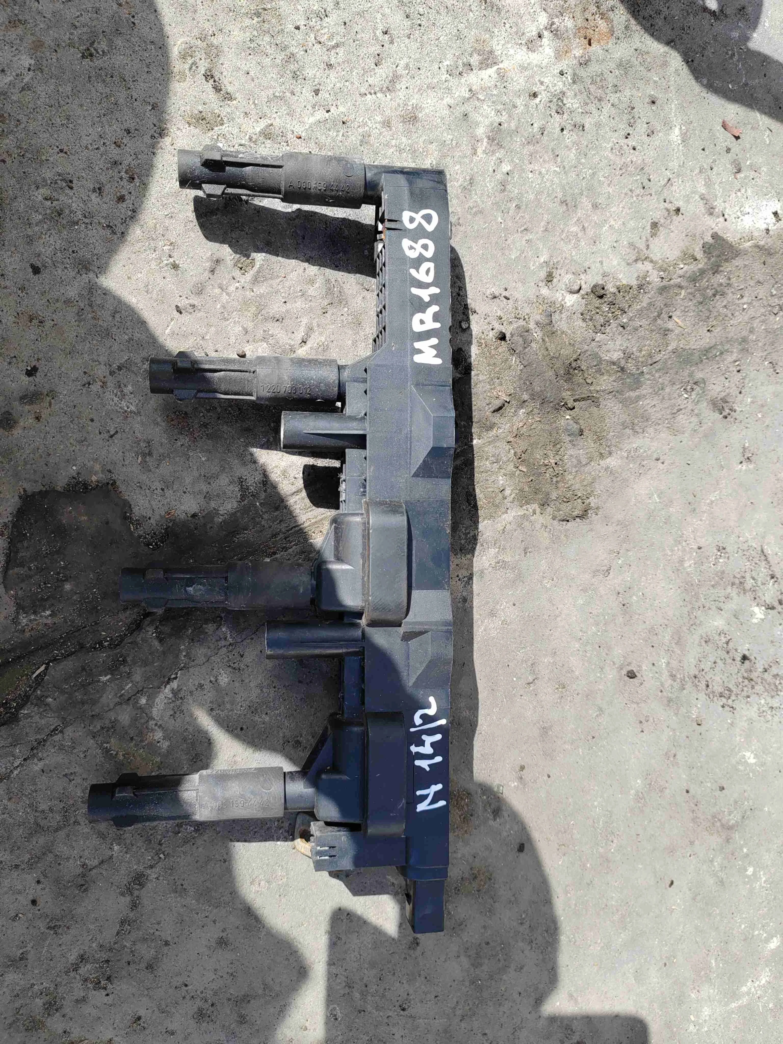 Катушка зажигания Mercedes A W168 2000 A0001501380