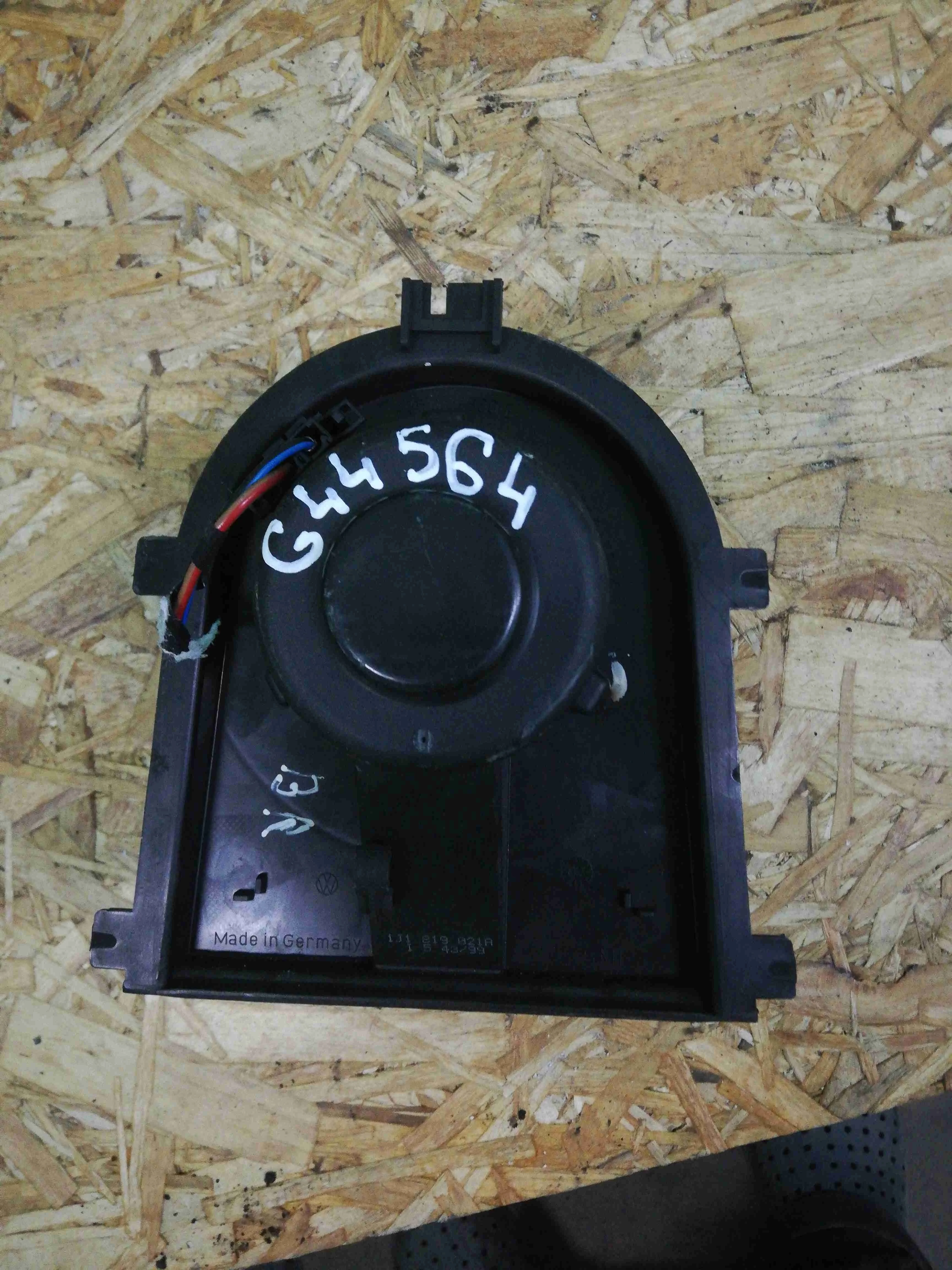 Двигатель отопителя (моторчик печки) Volkswagen Golf 4(1997-2004) 2002 1J1819021A