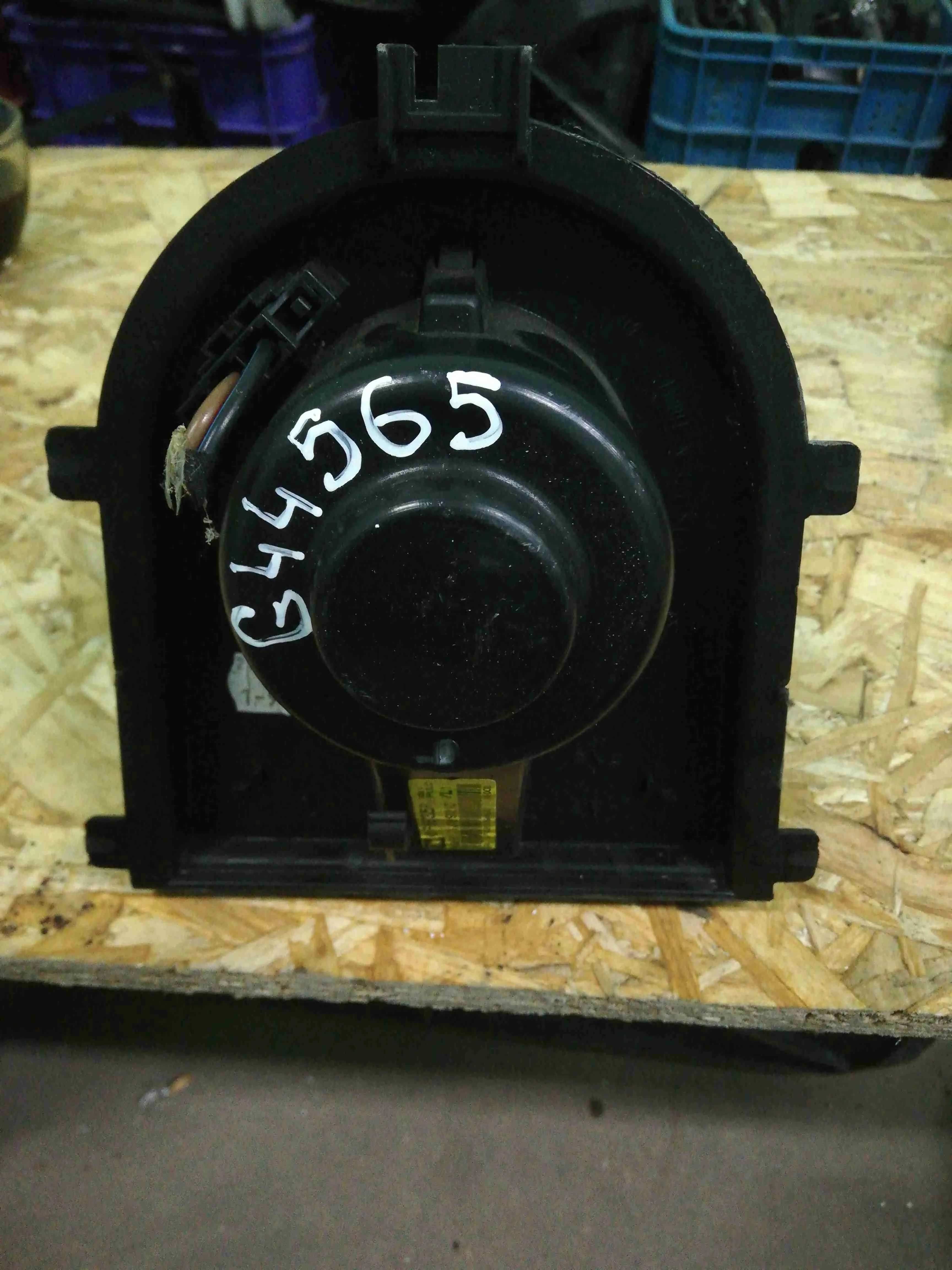 Двигатель отопителя (моторчик печки) Volkswagen Golf 4(1997-2004) 2002 1J1819021c