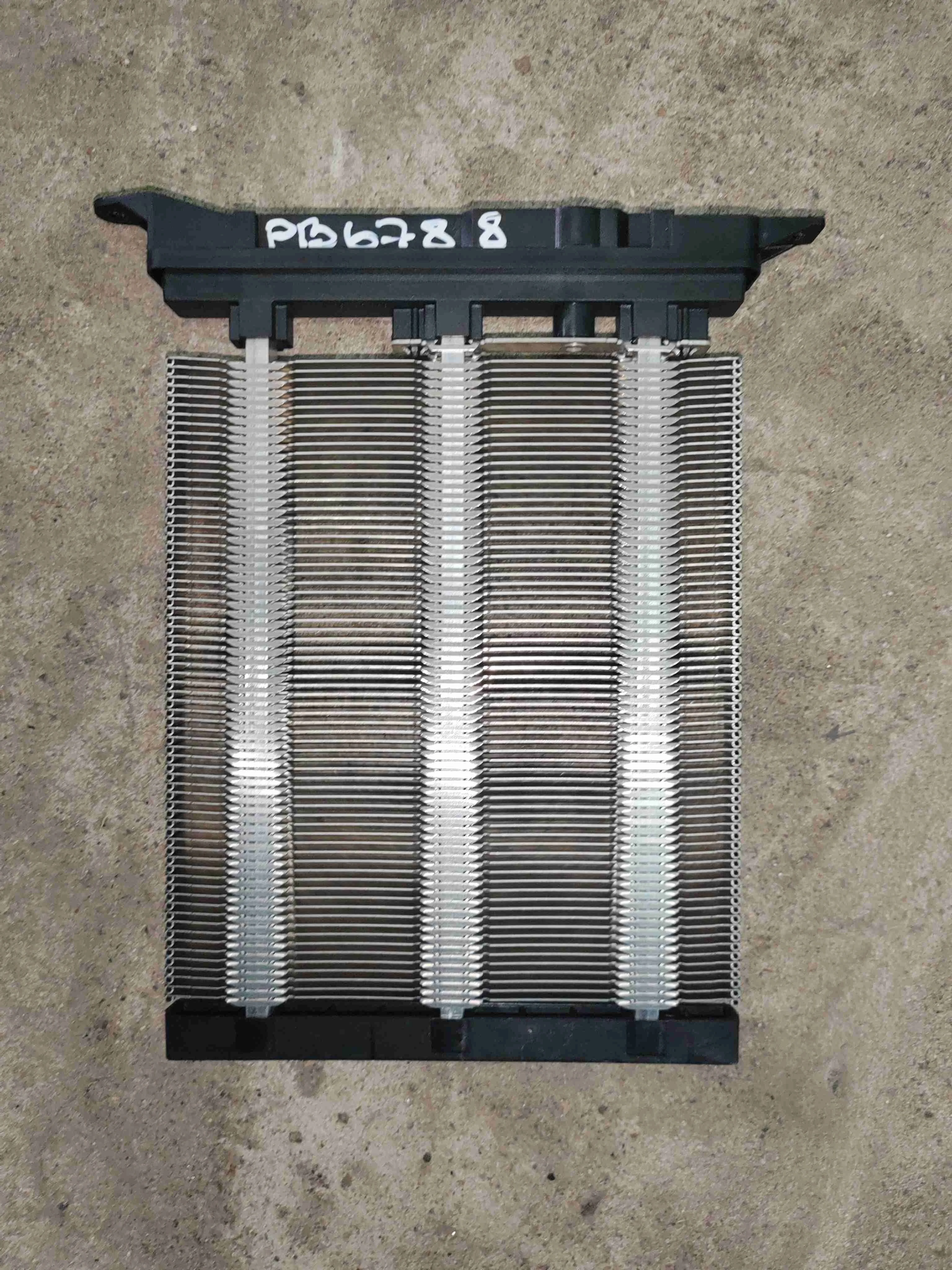 Электрический радиатор отопителя(тэн) Volkswagen Passat B6(2005-2010) 2007 1K0963235F