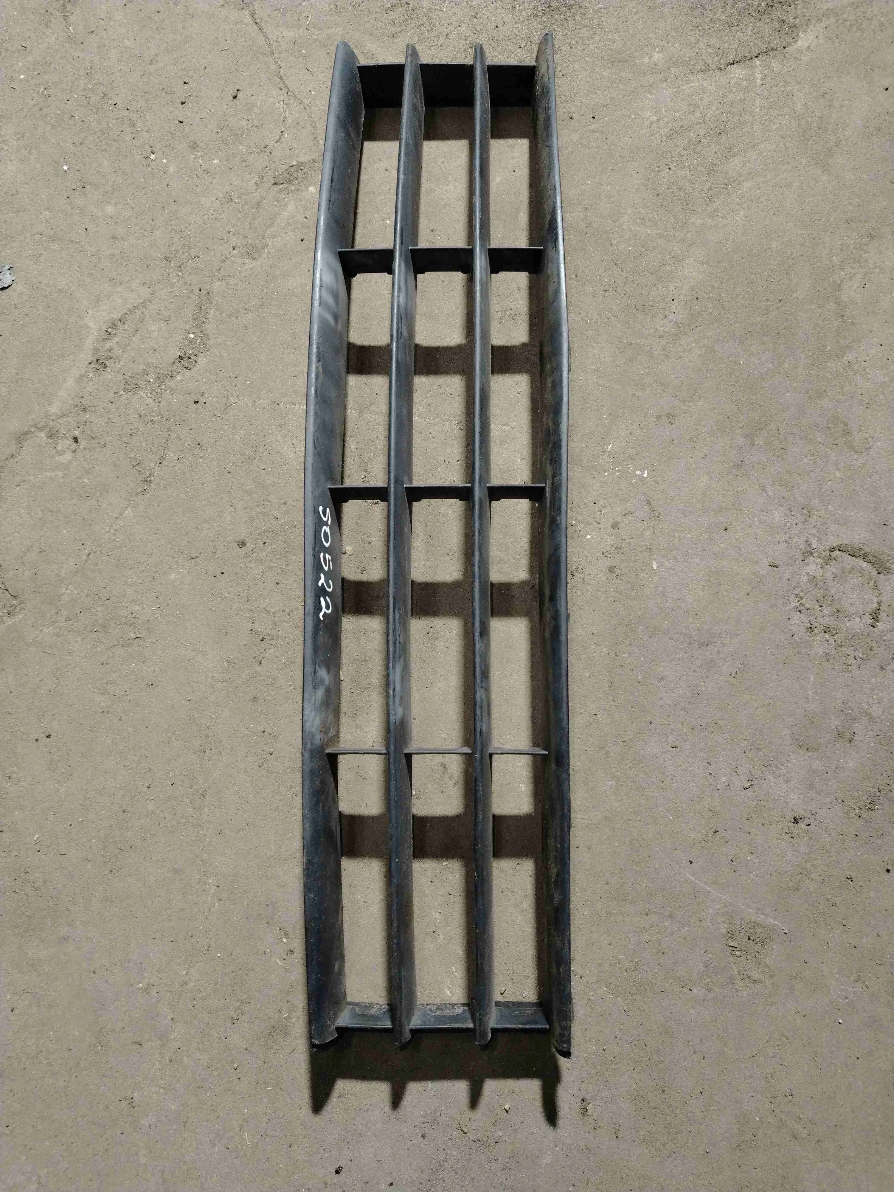 Заглушка (решетка) в бампер Skoda Octavia A5 2009 1Z0853667C