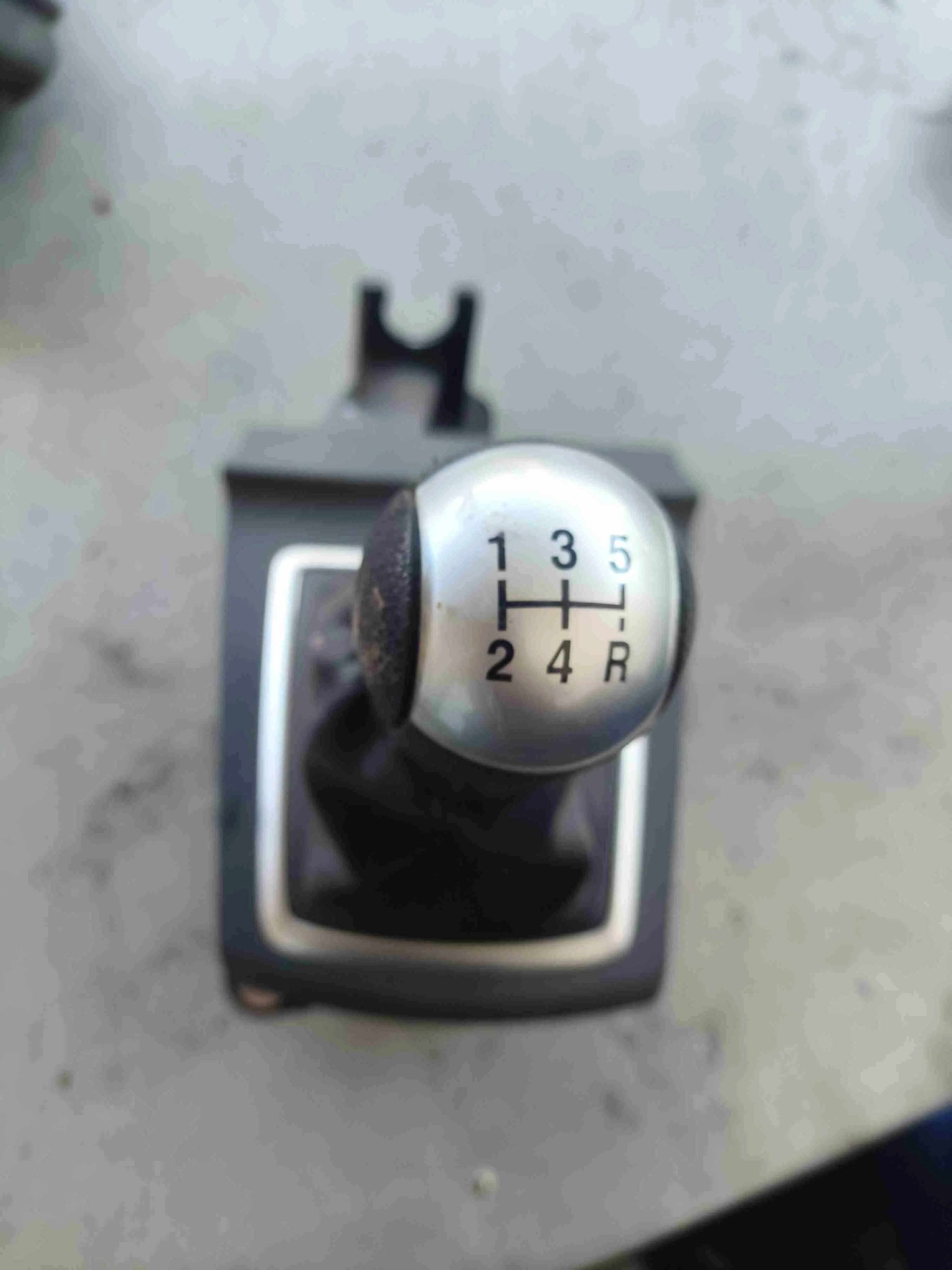 Кулиса Ford Focus 2(2005-2011) 2006 4M5R7C453