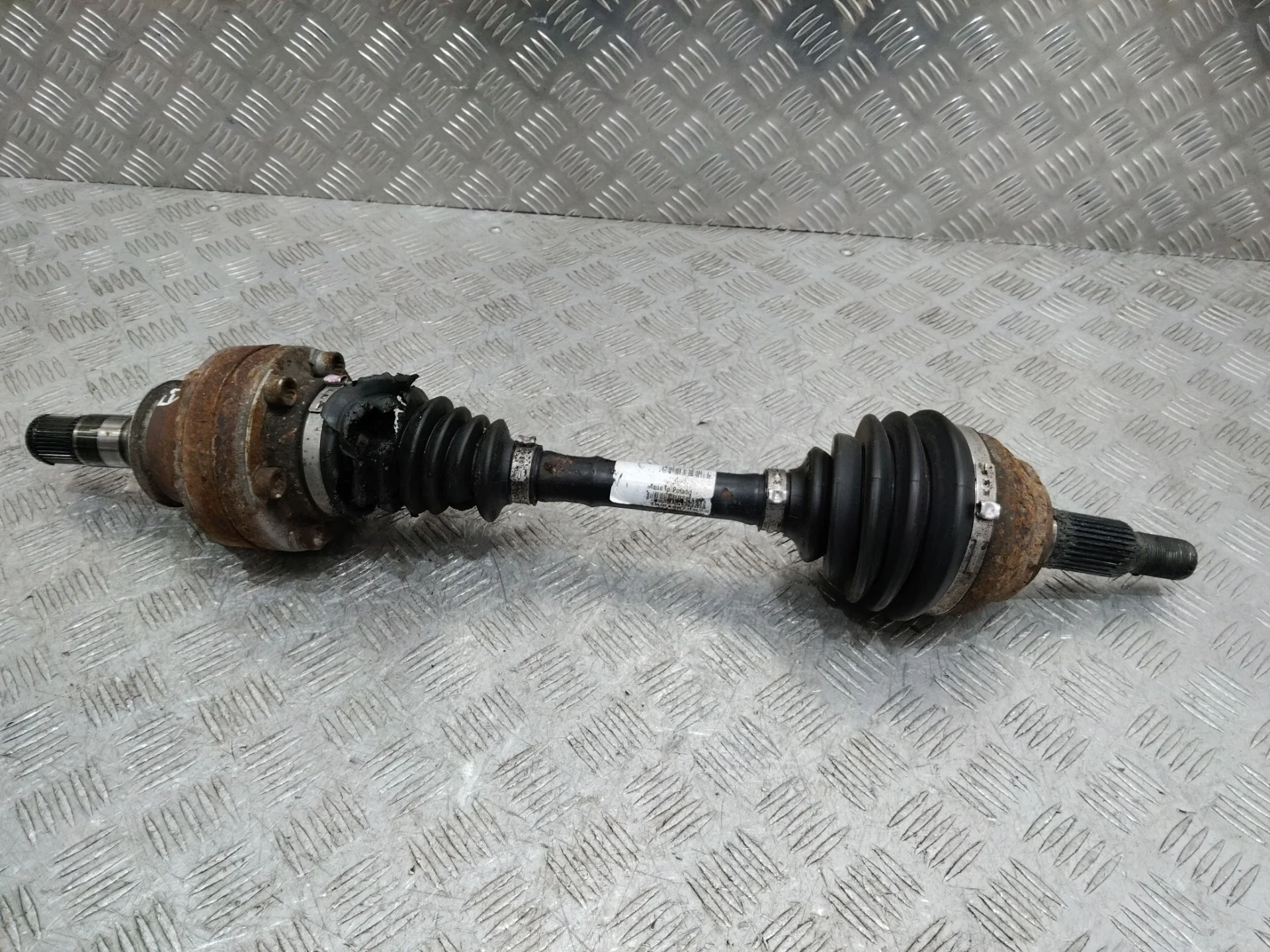 полуось левая Audi Q7  4L 2006 7L0407271