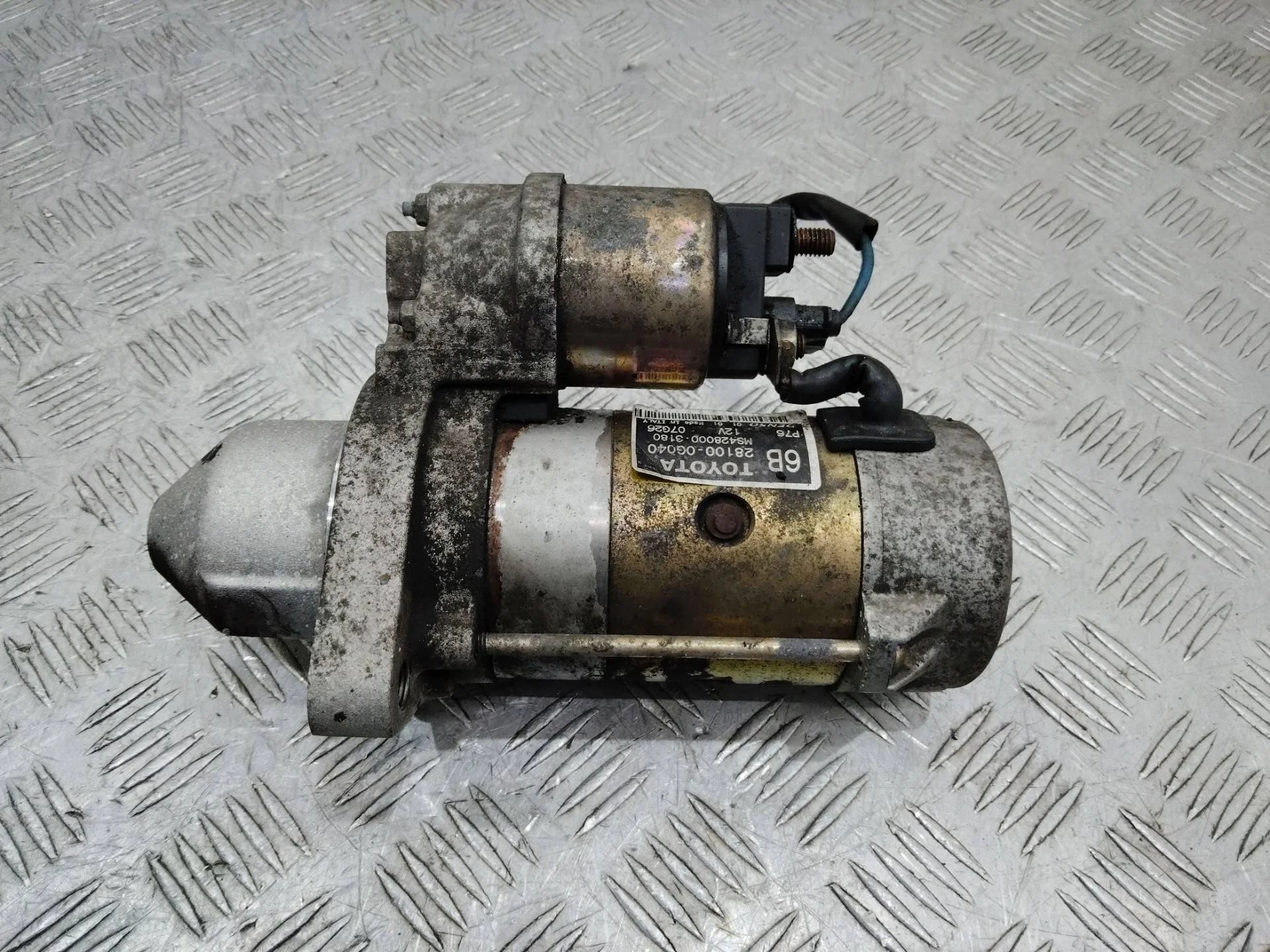 стартер Toyota Corolla Verso  2 поколение AR10 2005 28100-0G040