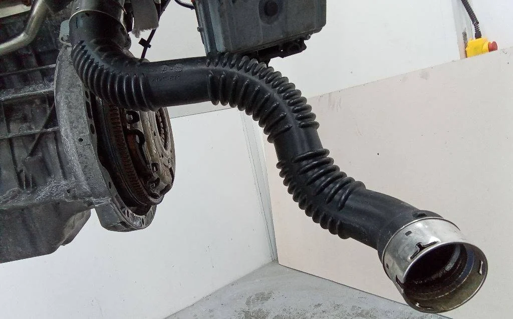 патрубок интеркулера Mercedes-Benz A  W176 [рестайлинг] 2016 A2465200001