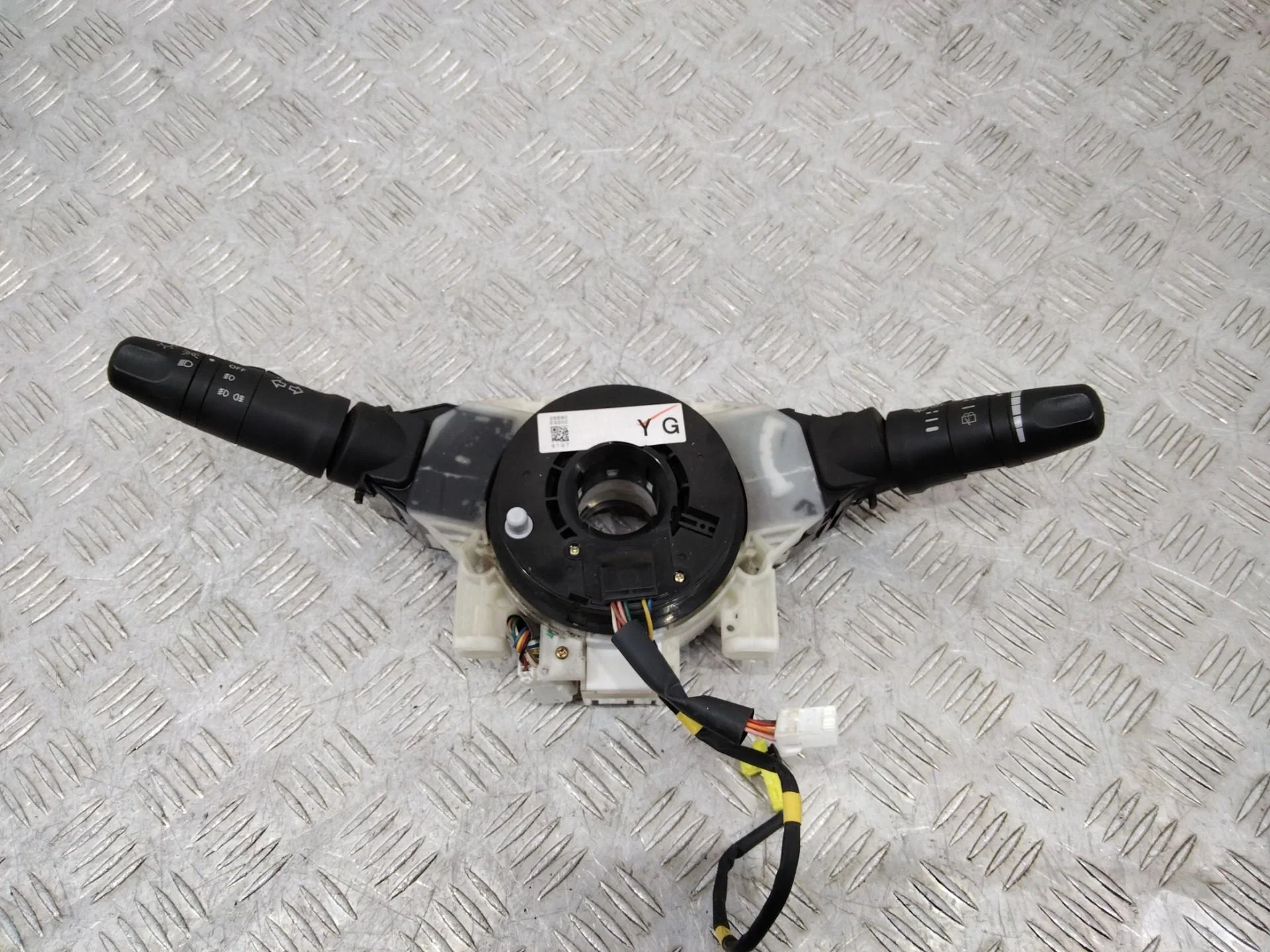 переключатель подрулевой (стрекоза) Nissan X-Trail  T30 2002 47945AS500