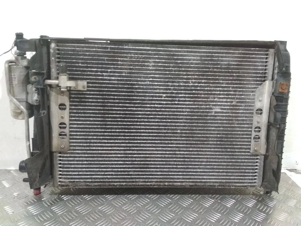 радиатор кондиционера Mercedes-Benz A  W168 2000 A1685000854