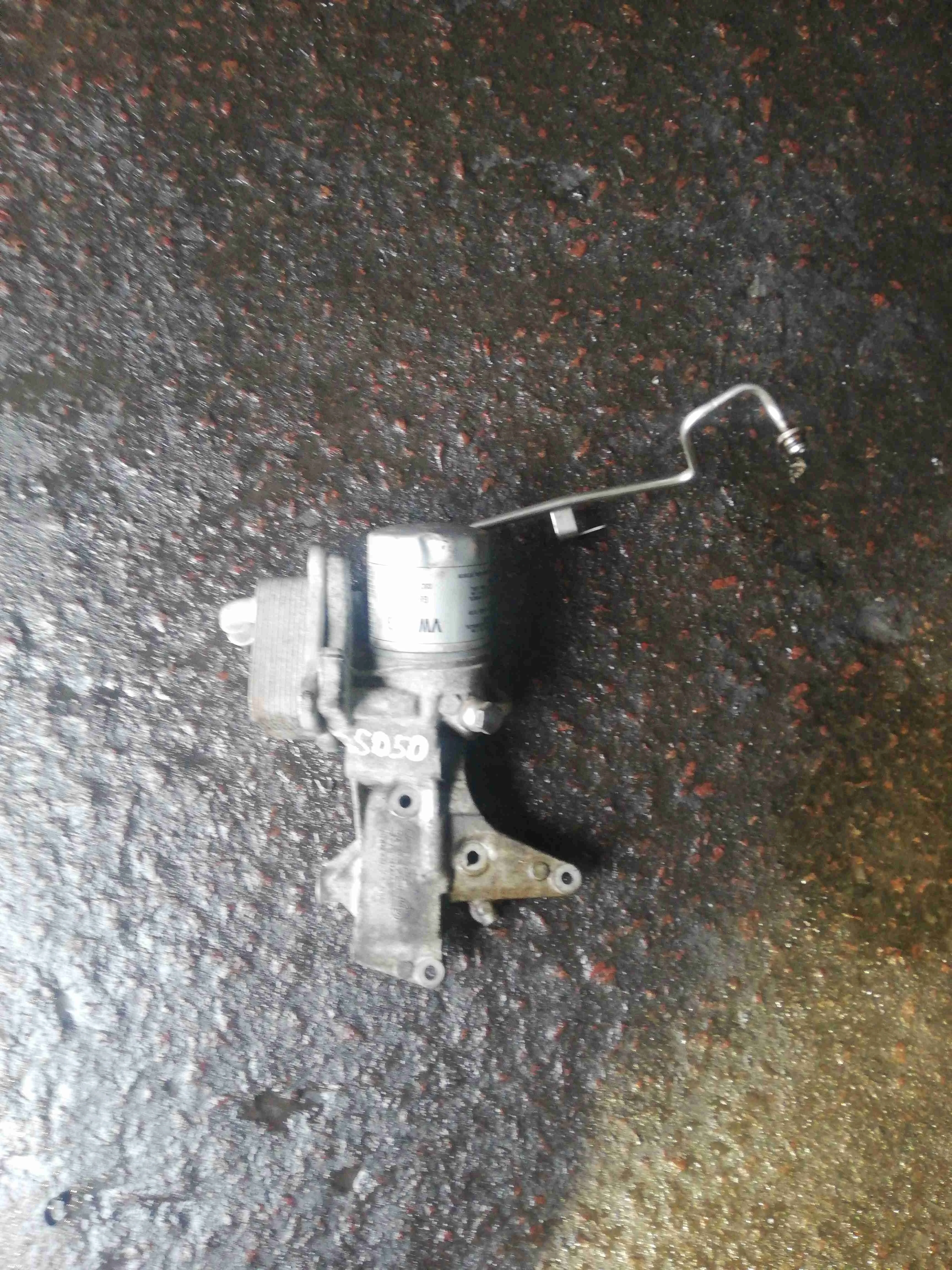 Корпус масляного фильтра Skoda Octavia A5 2012 03f903143h