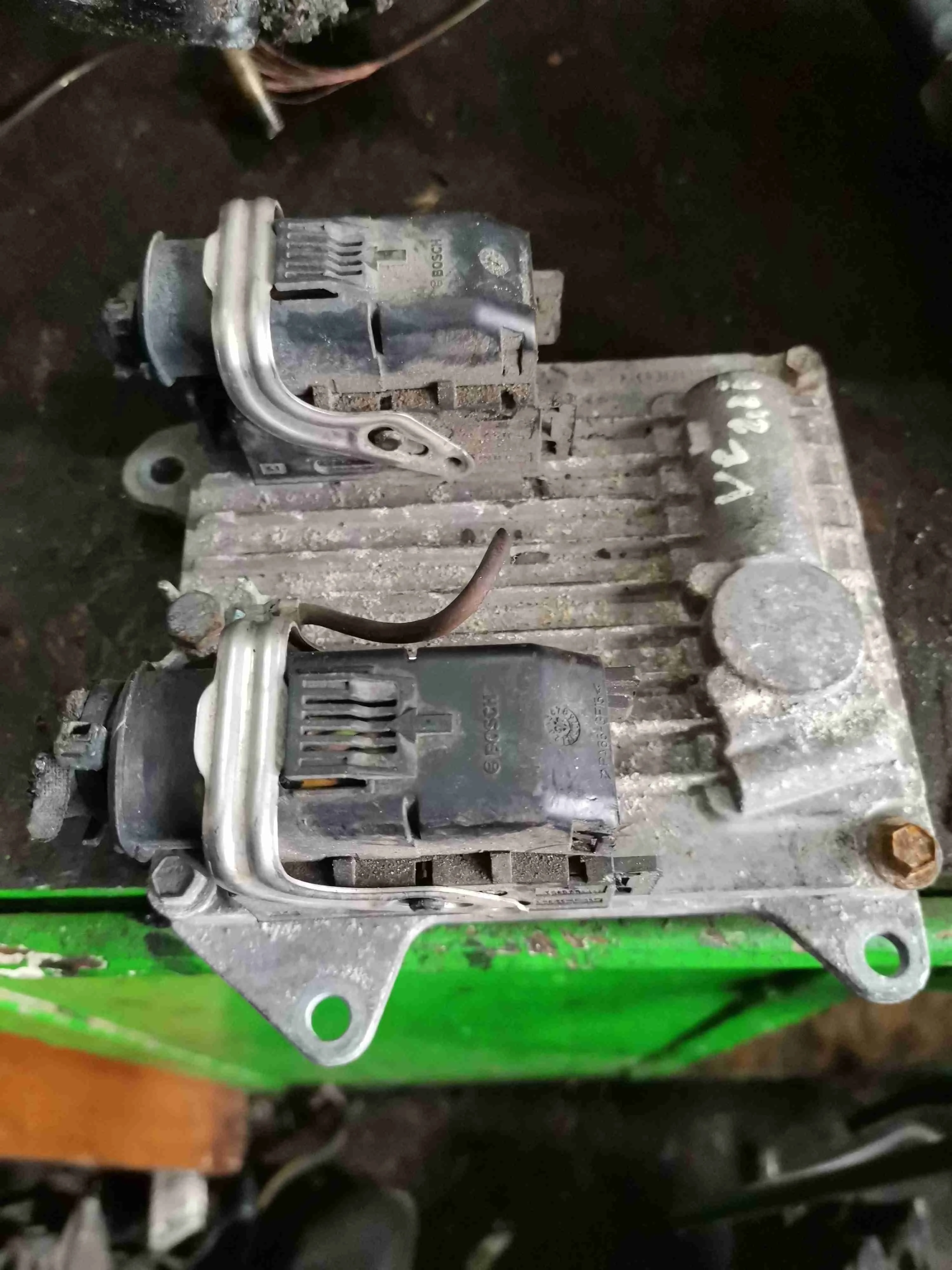 Блок управления двигателем (ЭБУ)) Opel Vectra C(2002-2009) 2002 55351342