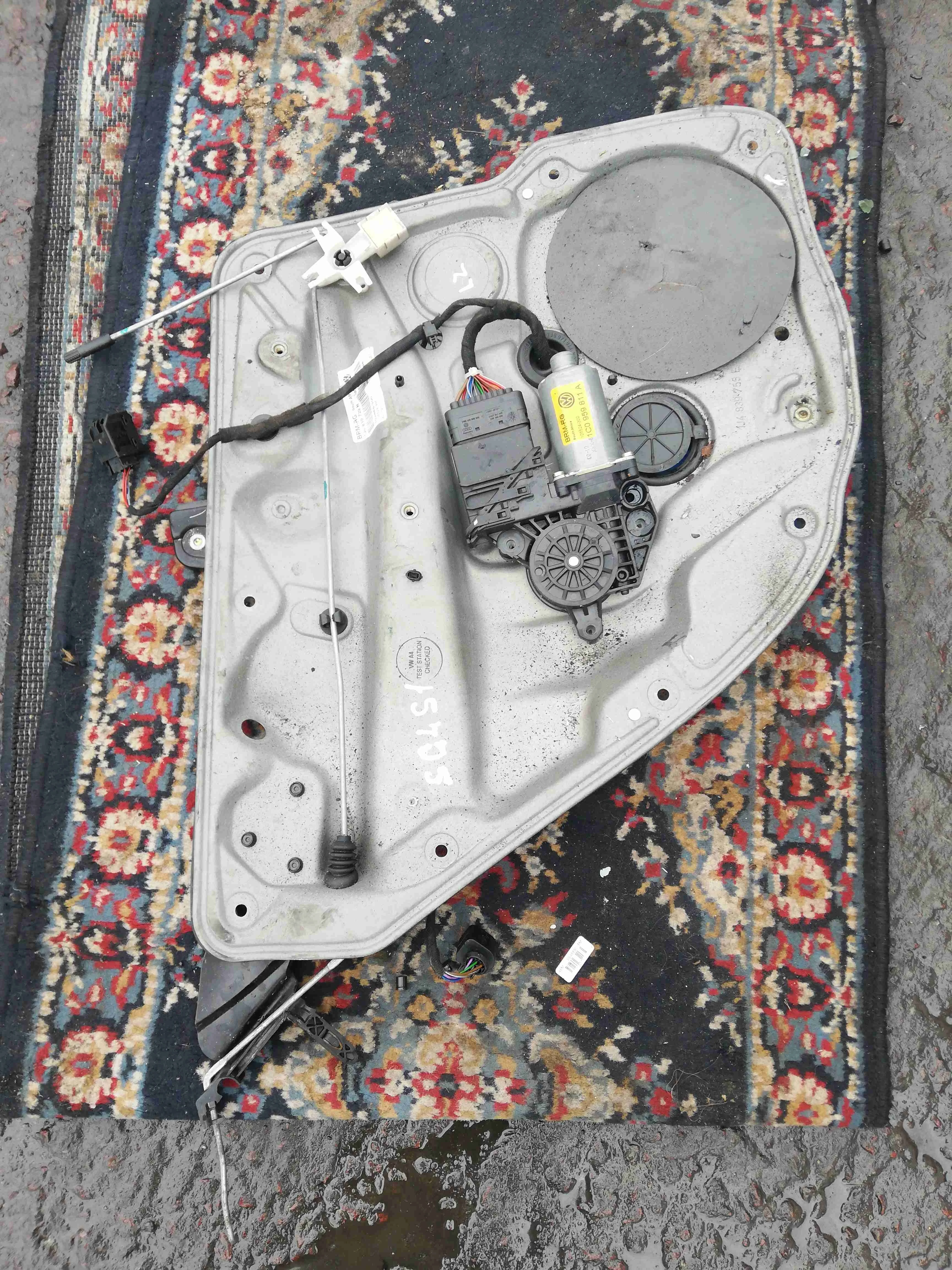 Стеклоподъемник электрический Volkswagen Golf 4(1997-2004) 2000 1j4839729