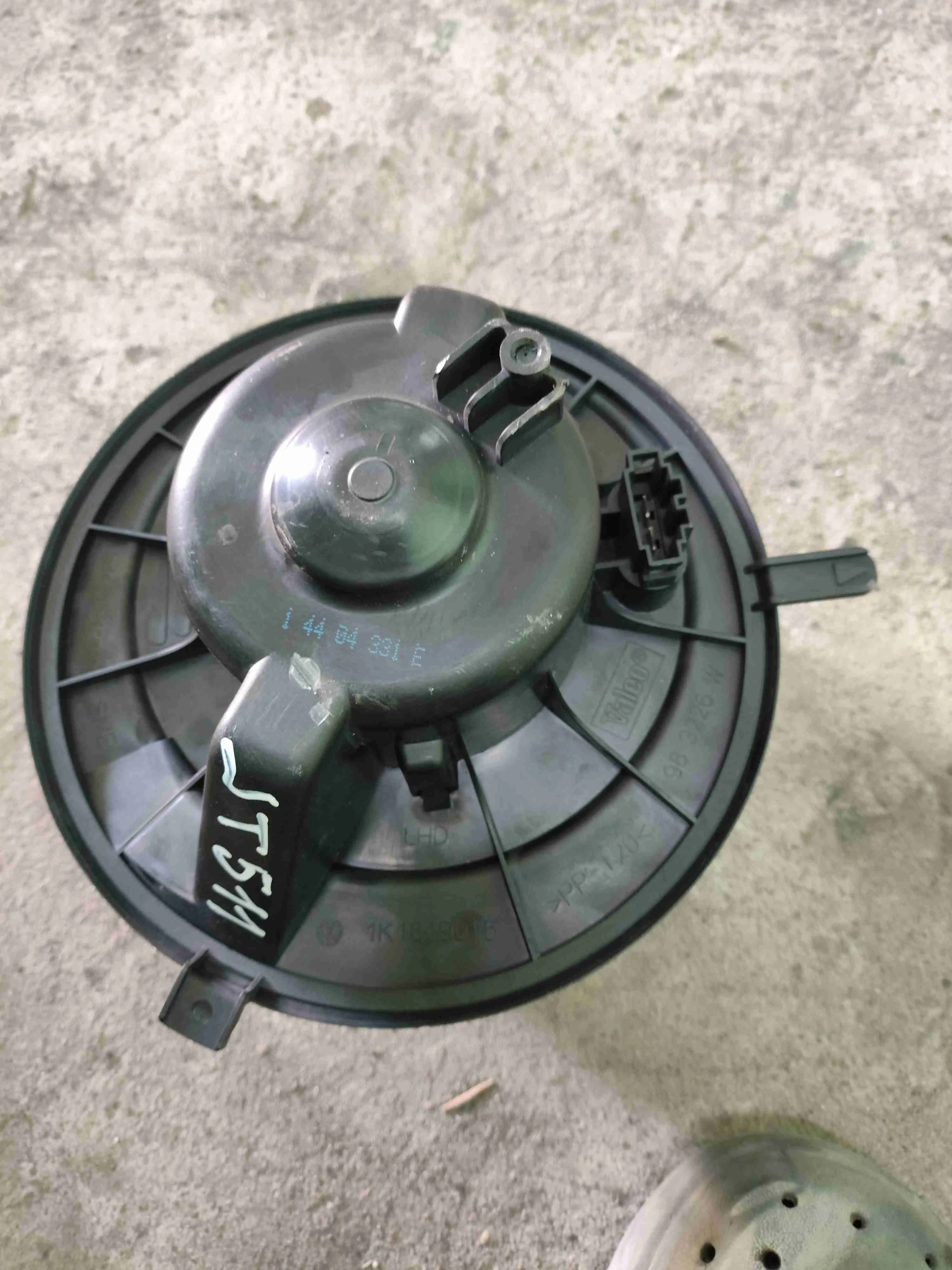 Двигатель отопителя (моторчик печки) Volkswagen Jetta 5(2005-2011) 2008 1K1819015