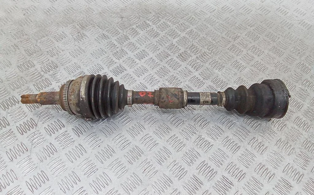 полуось передняя правая Toyota Corolla Verso  2 поколение AR10 2007 4341005320