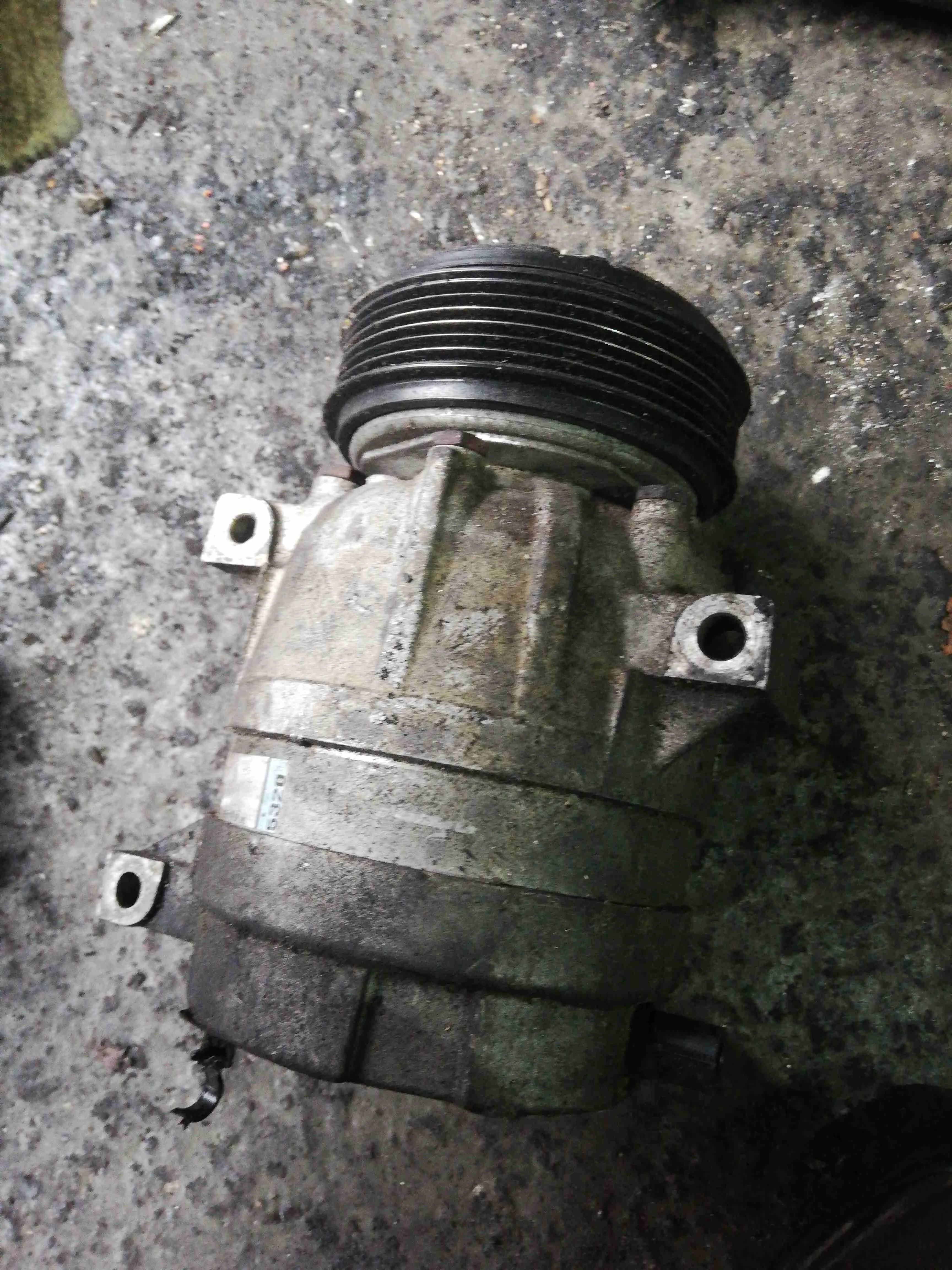 Компрессор кондиционера Renault Laguna 2(2001-2007) 2003 8200021822