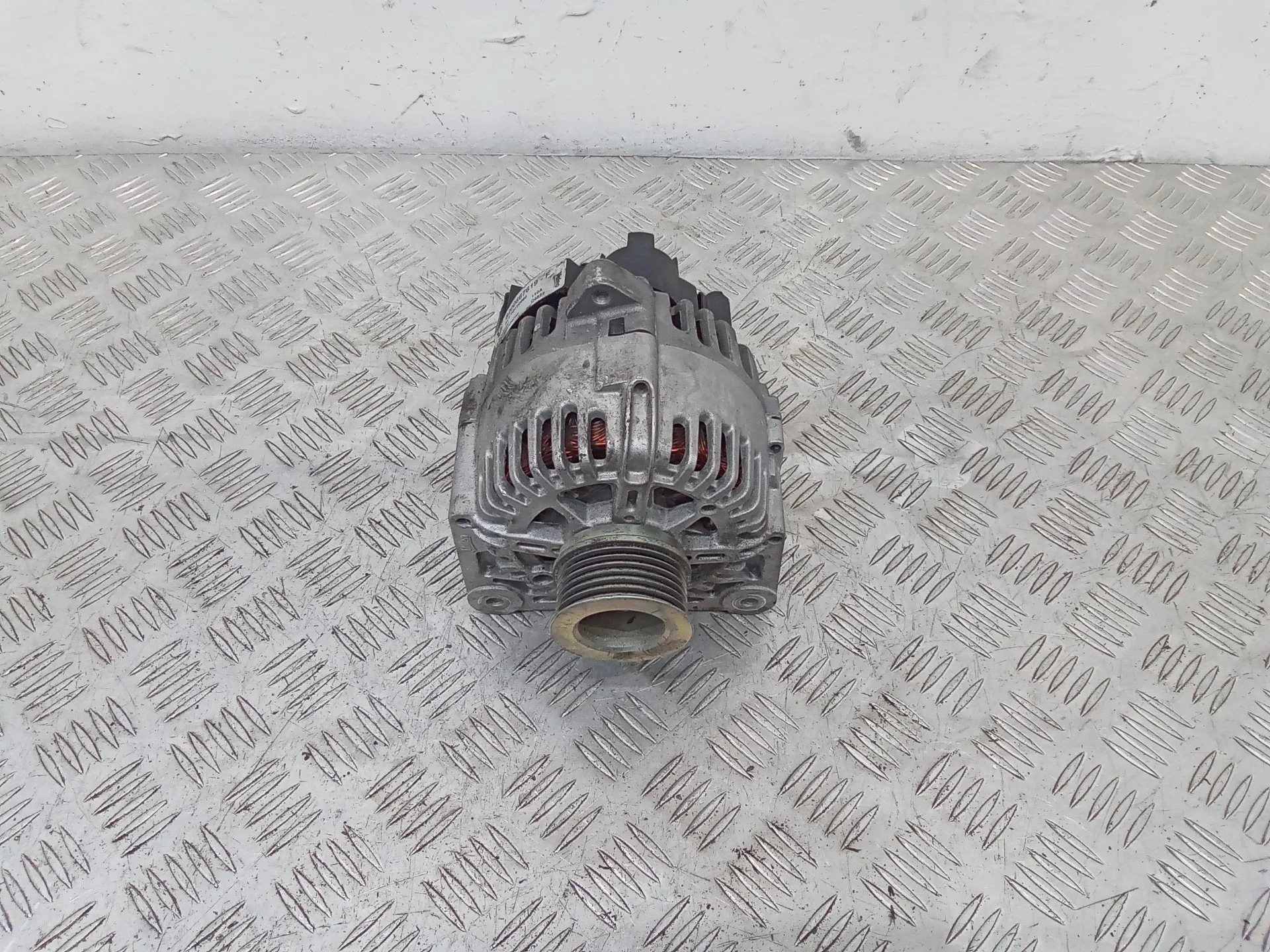 генератор Renault Scenic  2 поколение [рестайлинг] 2010 8200667619