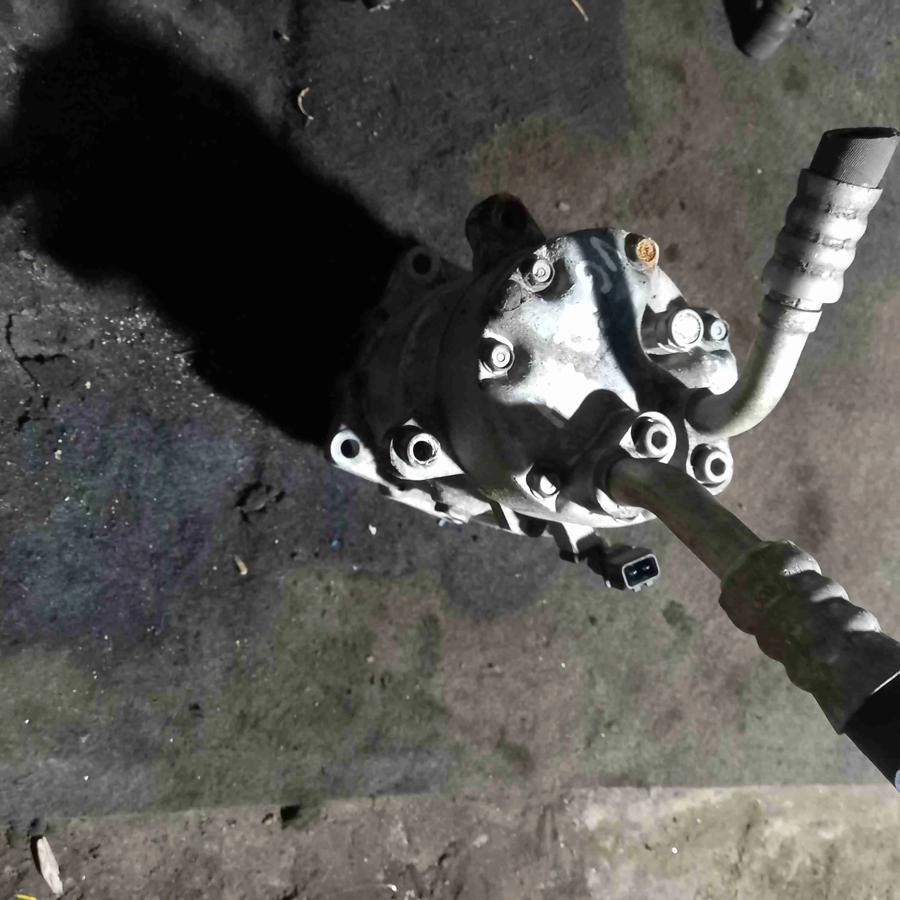 Компрессор кондиционера Volkswagen Golf 4(1997-2004) 2006 1j0820803a