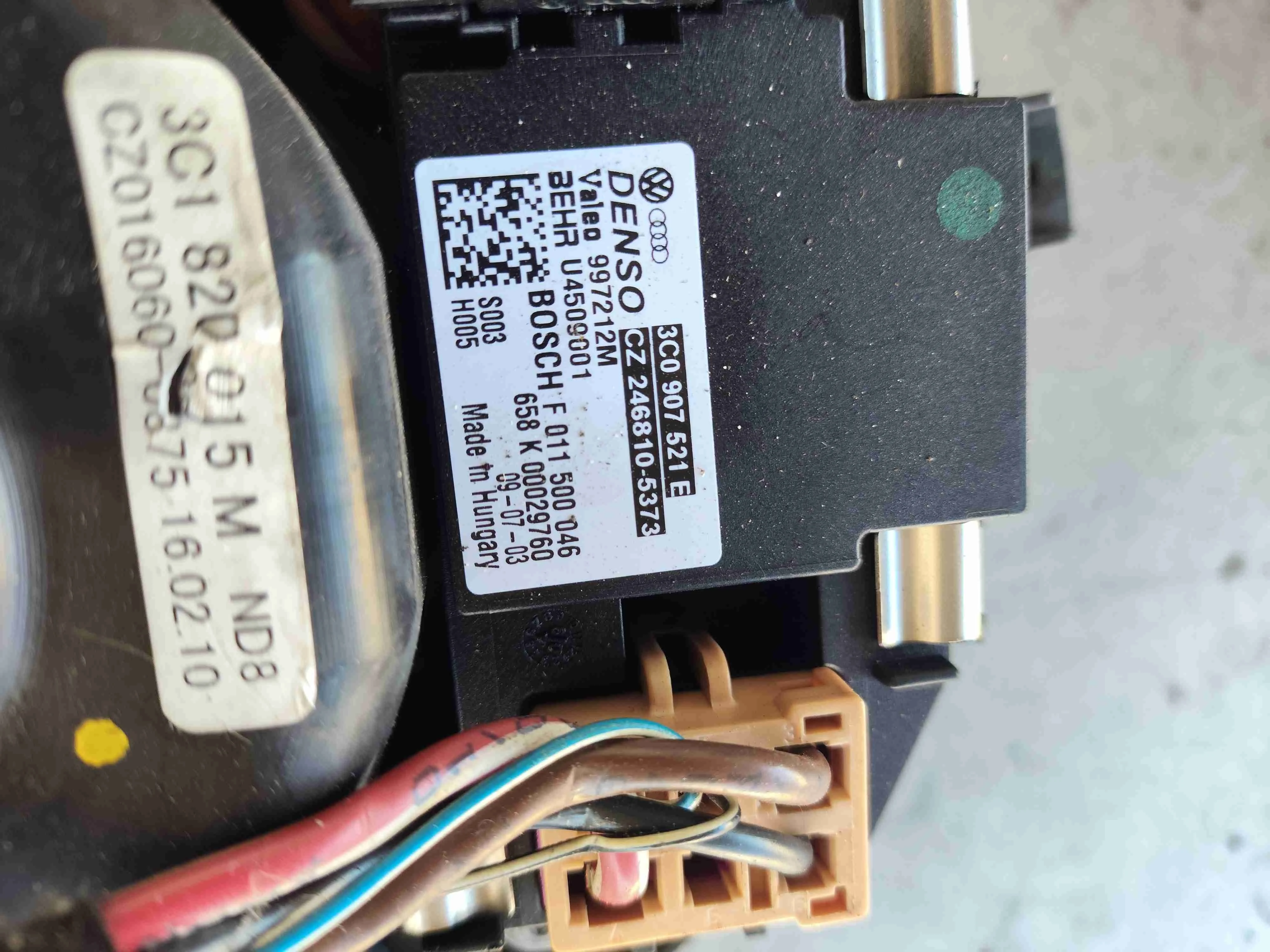 Двигатель отопителя (моторчик печки) Volkswagen Golf 5(2004-2009) 2004 3C1820015m