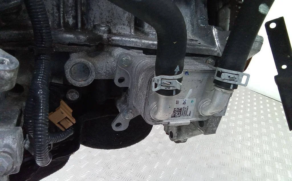 теплообменник масляного фильтра Nissan Qashqai  J11 2019 213055917R