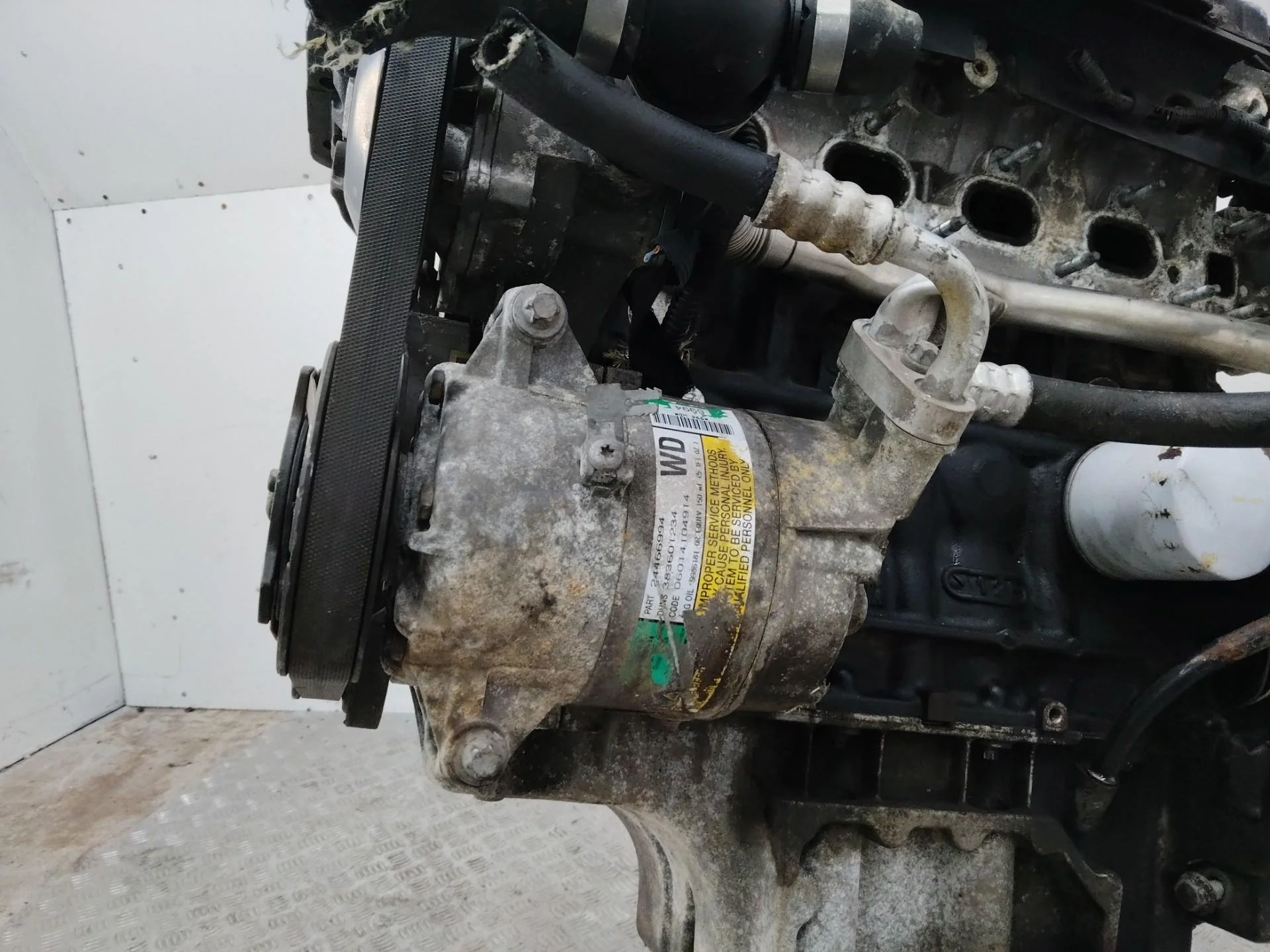 компрессор кондиционера Opel Astra  H 2006 24466994