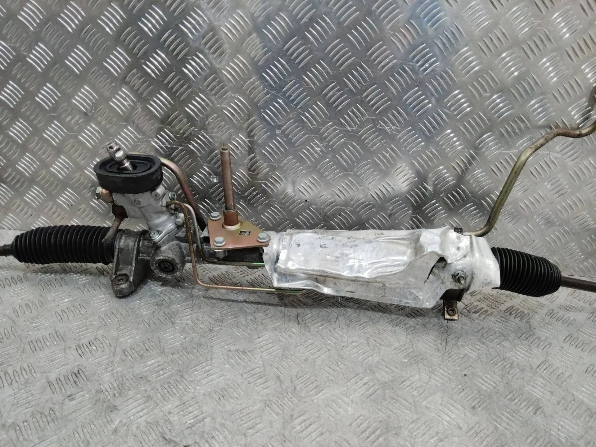 рулевая рейка Volkswagen Golf  4 поколение 1999 1J1422105