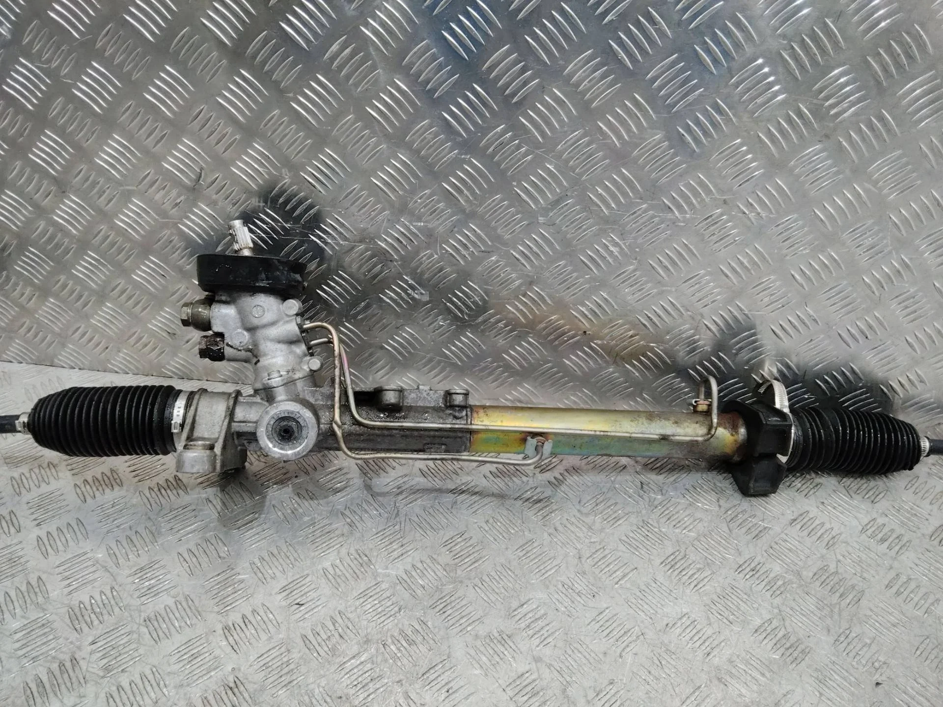 рулевая рейка Volkswagen Golf  4 поколение 1999 1J1422105