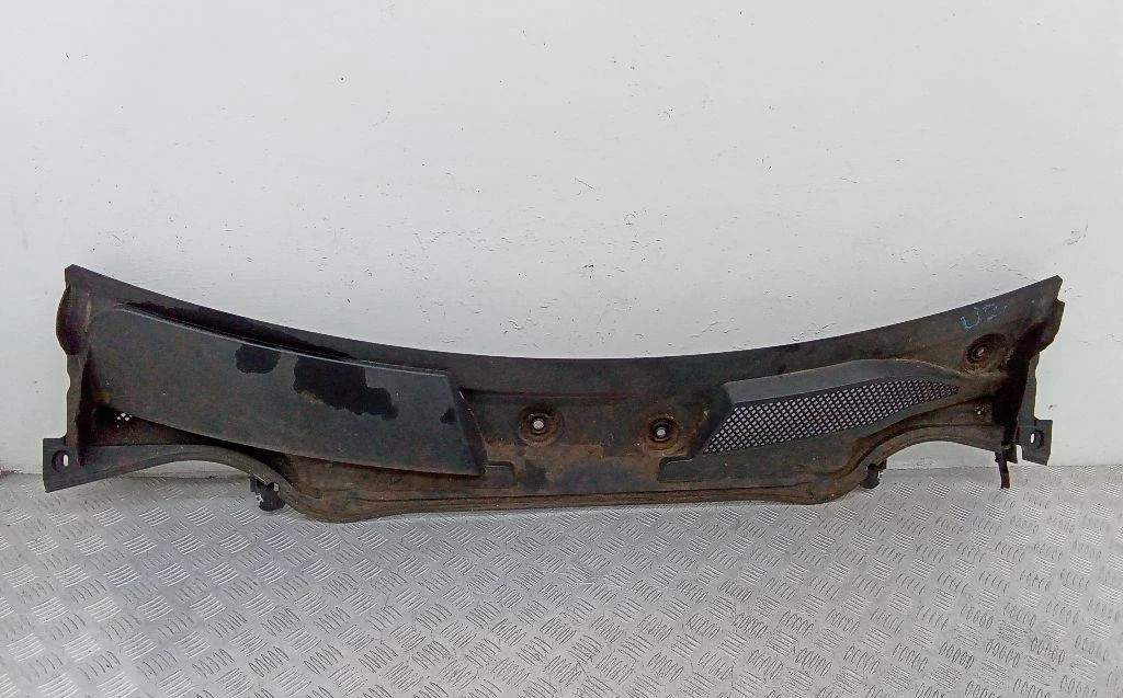 дождевик Mercedes-Benz A  W176 [рестайлинг] 2016 A1768300013