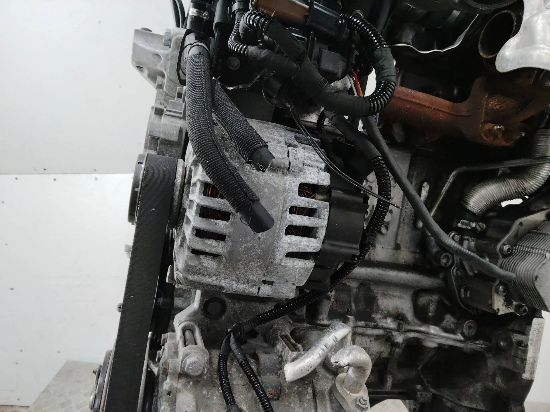 генератор Peugeot 308  2 поколение 2014 9678048880