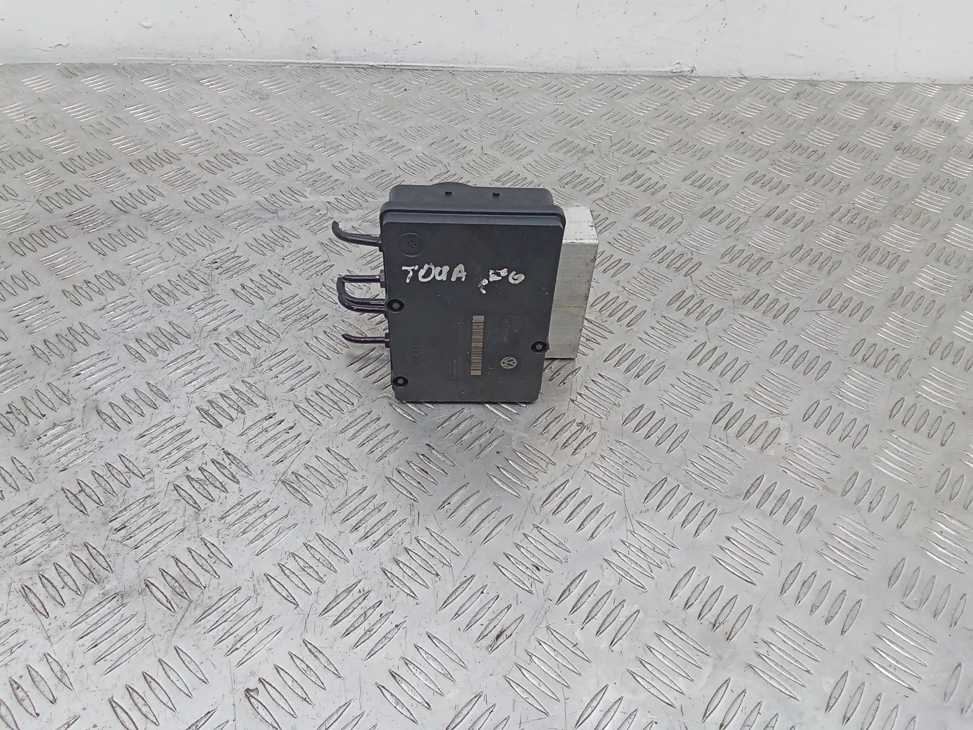 блок ABS Volkswagen Touareg  1 поколение 2004 7L0907379