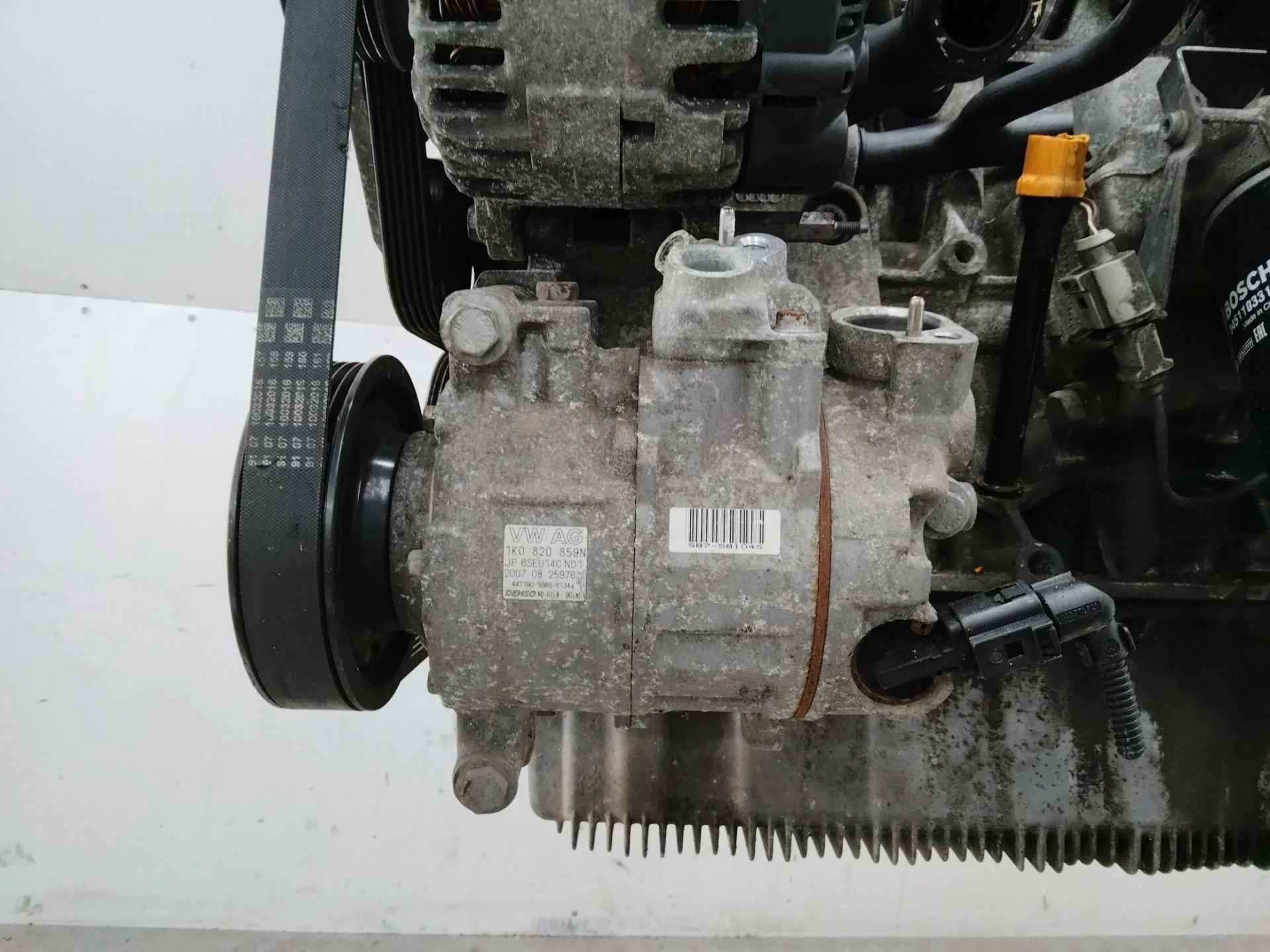 компрессор кондиционера Volkswagen Golf  5 поколение 2008 1K0820859