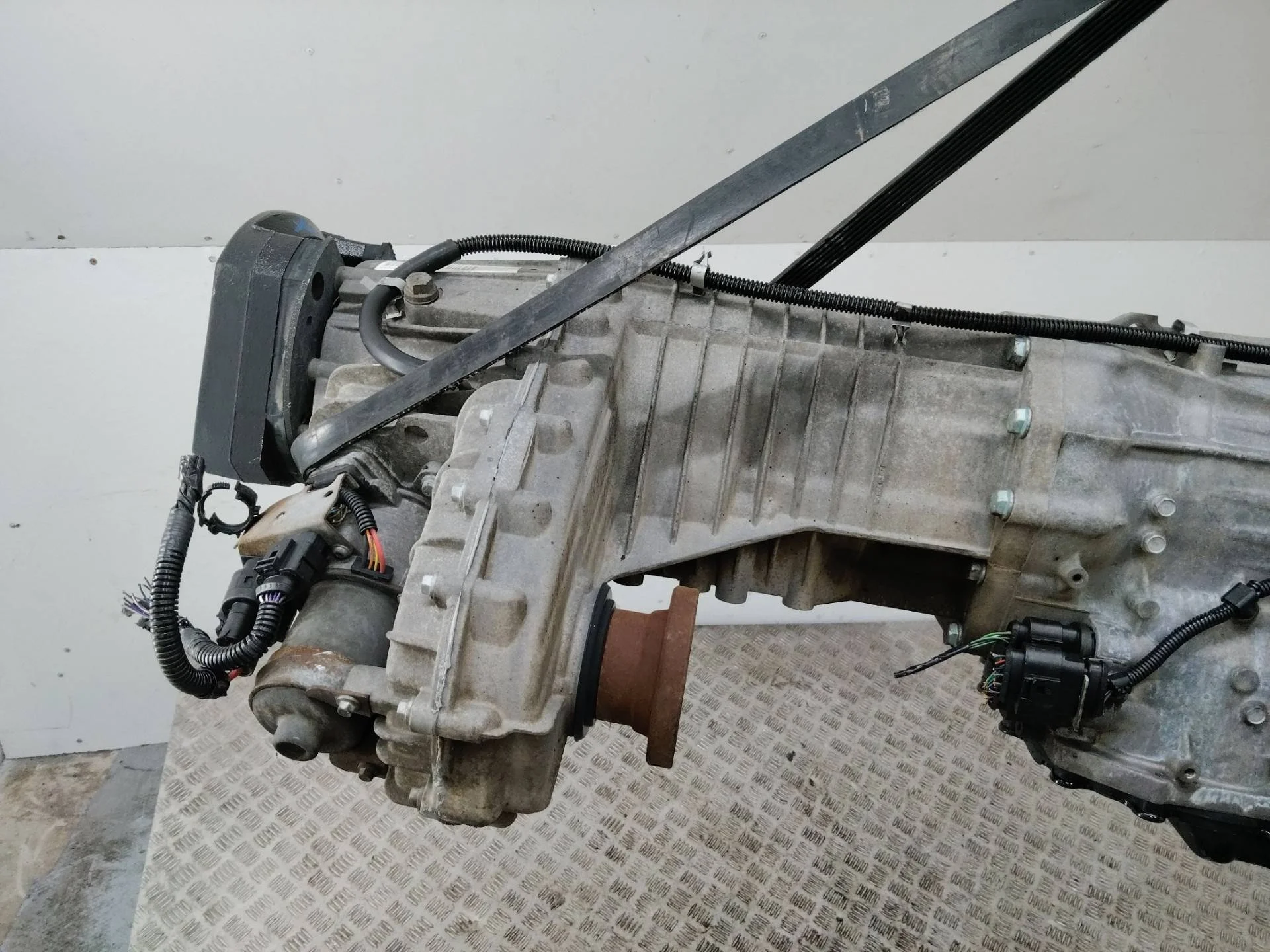 раздаточная коробка Audi Q7  4L 2007 0AD341012