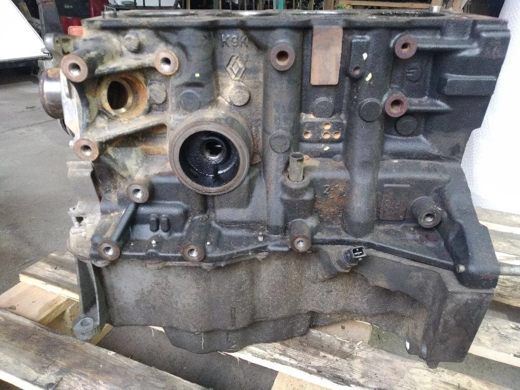 блок цилиндров Renault Megane  3 поколение 2010 K9K636