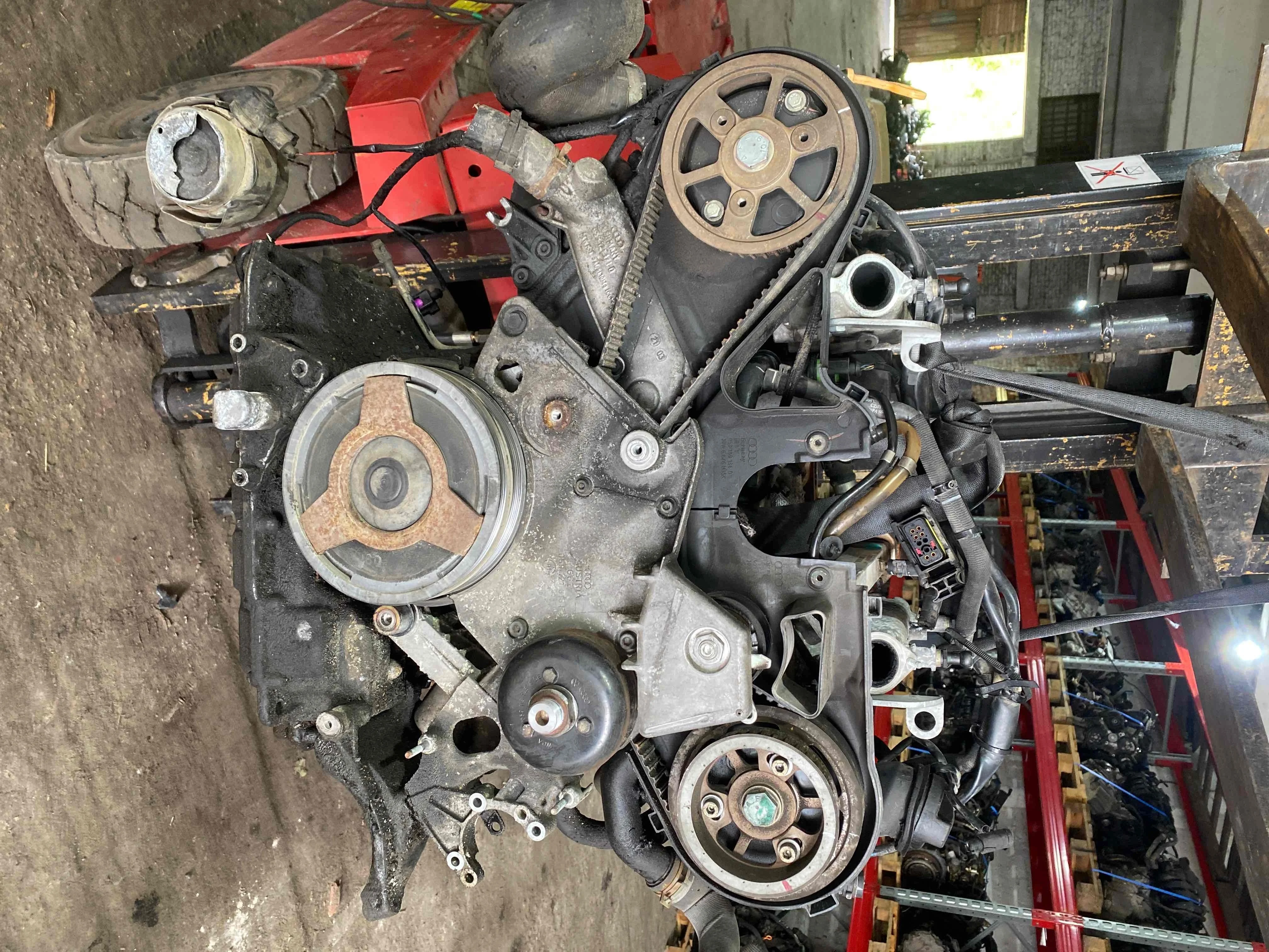 Двигатель Audi A4 B6(2000-2005) 2003 BDG