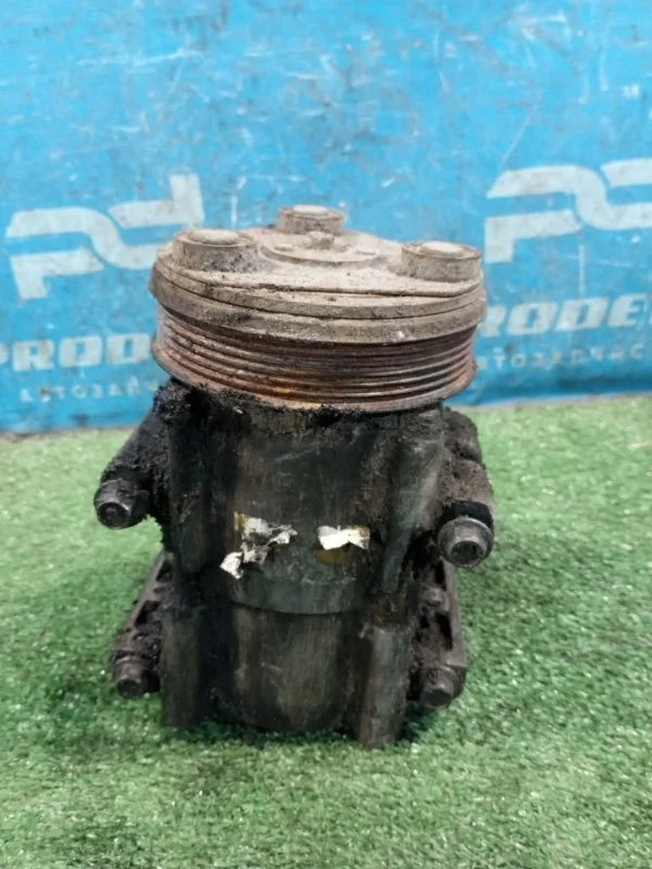 Компрессор кондиционера Ford Focus SPLITPORT