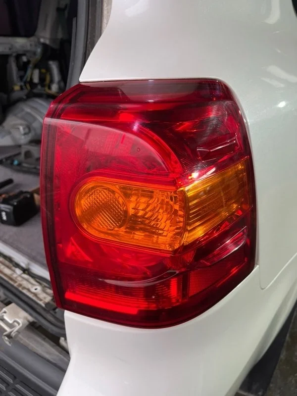 Фонарь задний наружный правый Toyota Land Cruiser 2015 8155160A80 URJ200 1VD-FTV 4.5