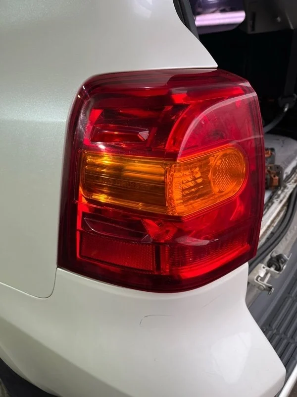 Фонарь задний наружный левый Toyota Land Cruiser 2015 8156160A60 URJ200 1VD-FTV 4.5