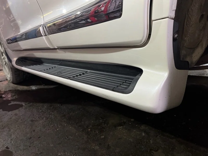 Подножка Toyota Land Cruiser 2015 5177460161A0 URJ200 1VD-FTV 4.5, левая