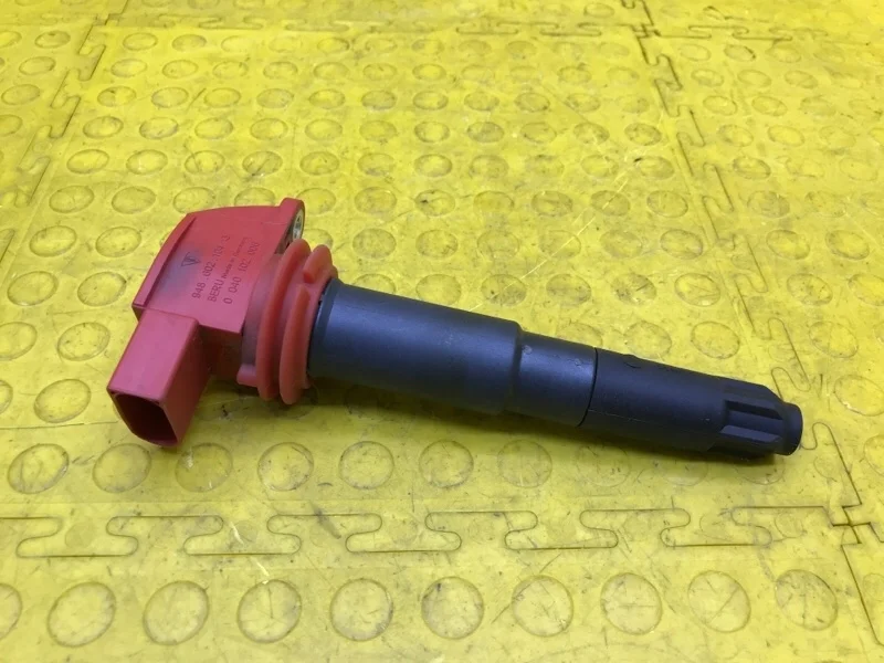 Катушка зажигания Porsche Panamera 2014 94860210414 970 CWAA