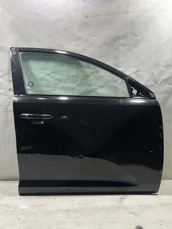 Дверь передняя правая KIA Sportage 3 2010-2013