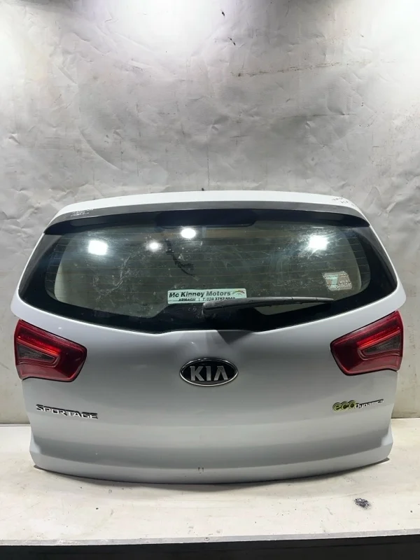 Крышка багажника KIA Sportage 3 2010-2013