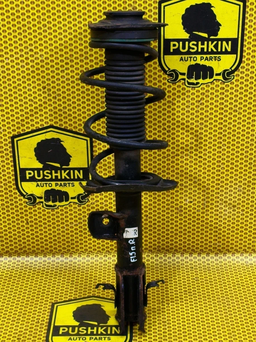 Амортизатор подвески Nissan Juke 2011 E43021KA1A F15 HR16DE, передний правый