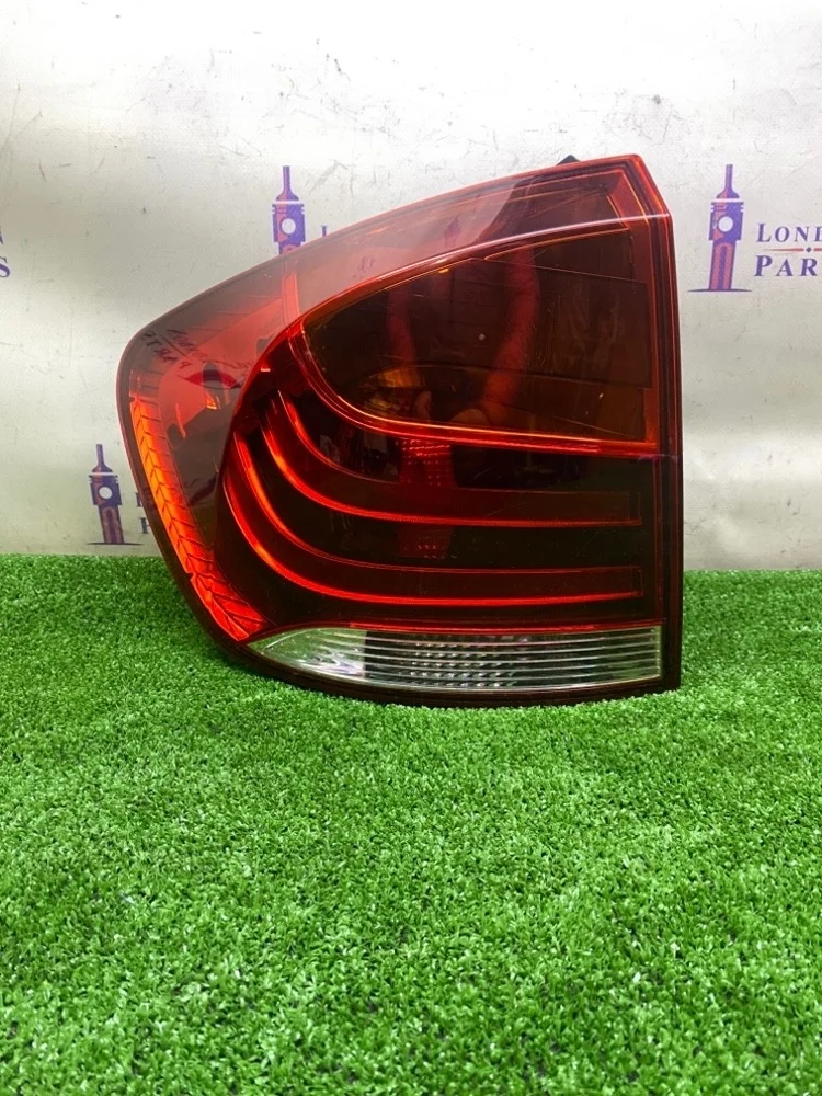 Фонарь BMW X1 E84