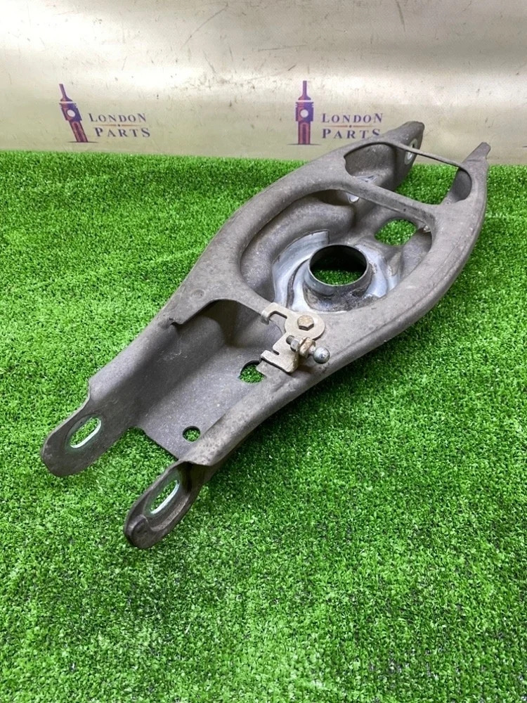 Рычаг подвески BMW X1 E84